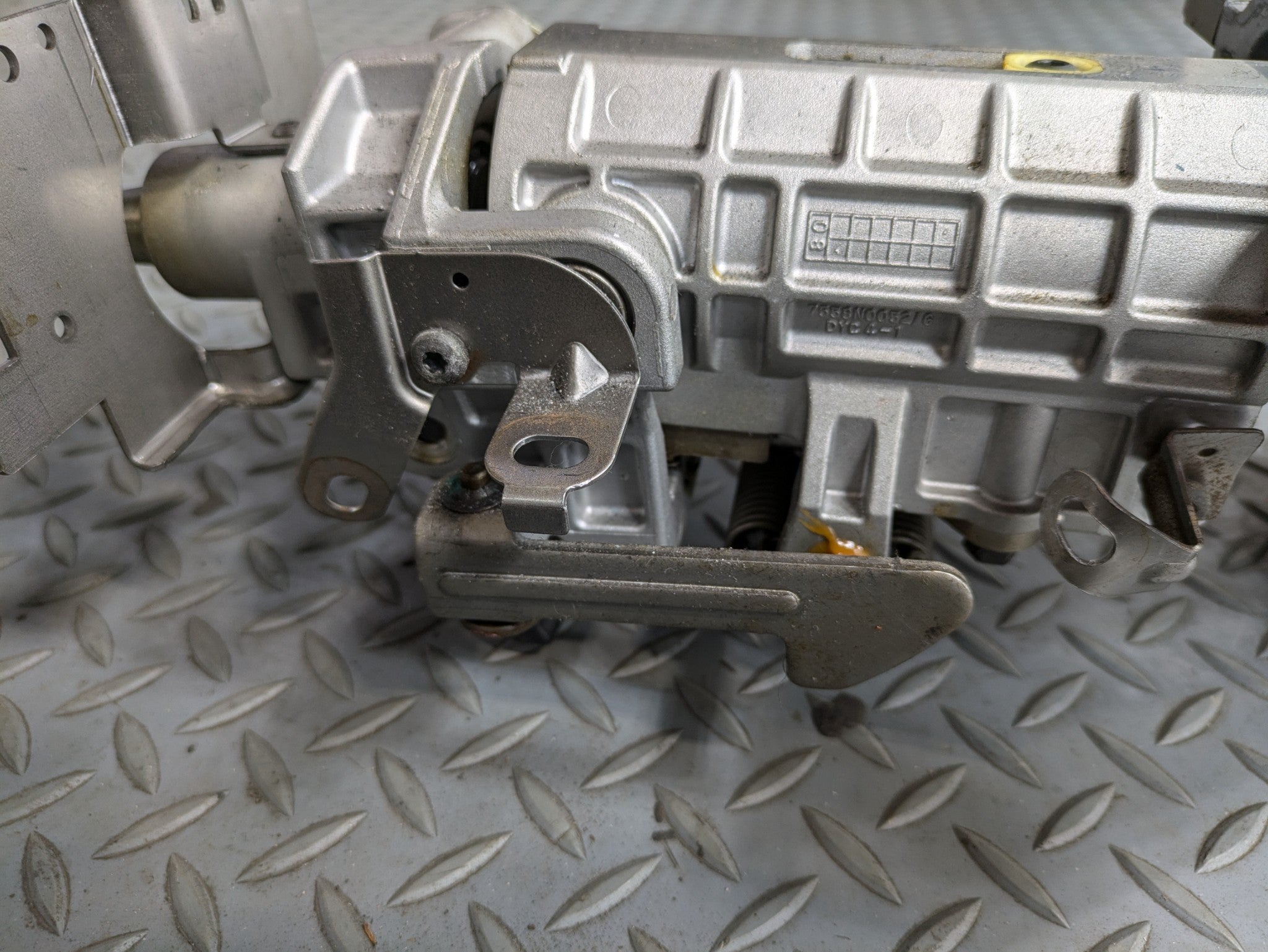 2009 - 2011 OEM NISSAN MAXIMA POWER ADJUSTMENT STEERING COLUMN ASSEMBLY