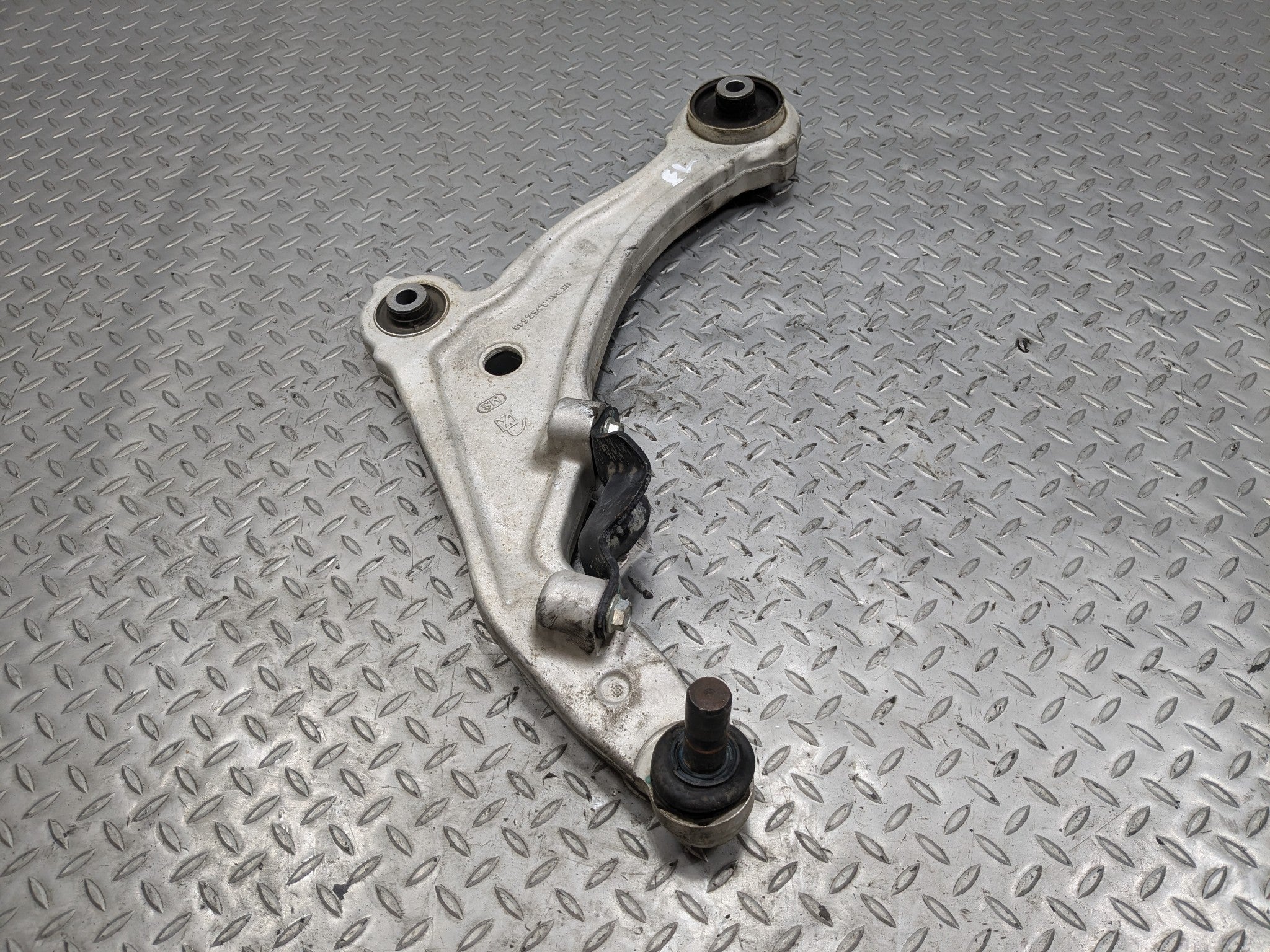 09 - 11 OEM NISSAN MAXIMA FRONT LEFT DRIVER SIDE SUSPENSION LOWER CONTROL ARM