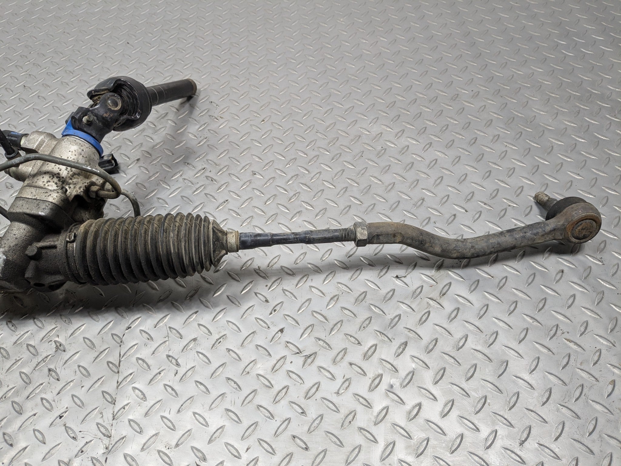 2009 - 2011 OEM NISSAN MAXIMA POWER STEERING GEAR RACK AND PINION ASSEMBLY