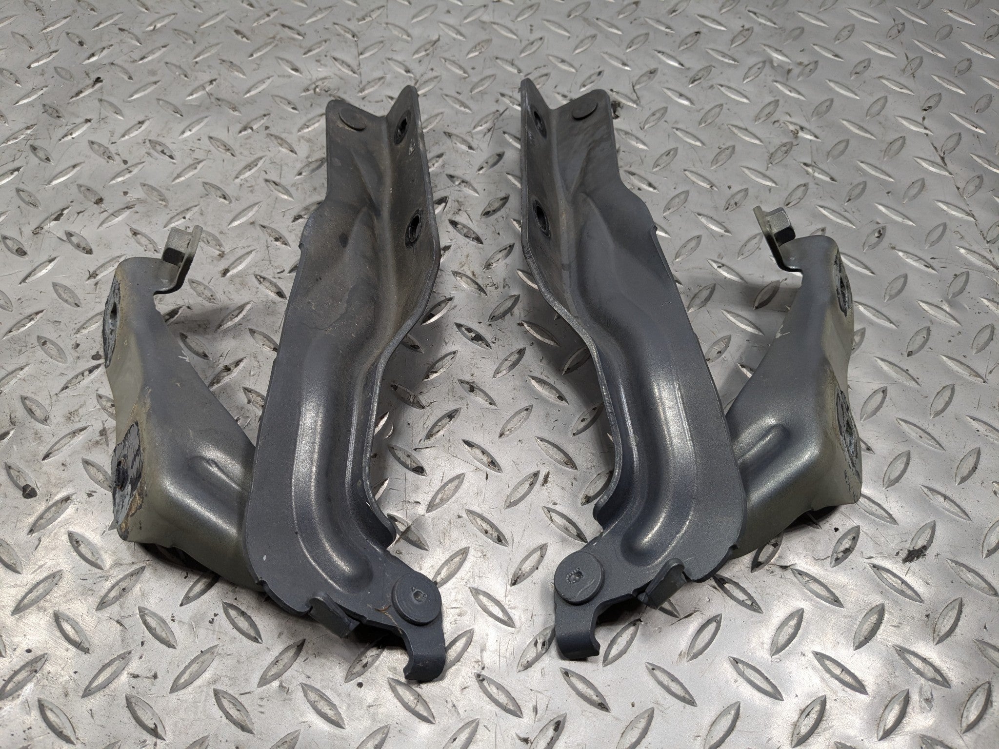2009 - 2011 OEM NISSAN MAXIMA FRONT LEFT AND RIGHT SIDE HOOD HINGE SUPPORT SET