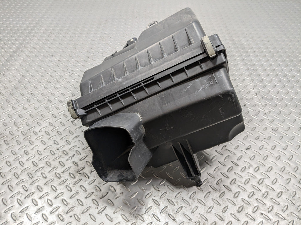 2009 - 2011 OEM NISSAN MAXIMA AIR CLEANER INTAKE HOUSING FILTER BOX ASSEMBLY