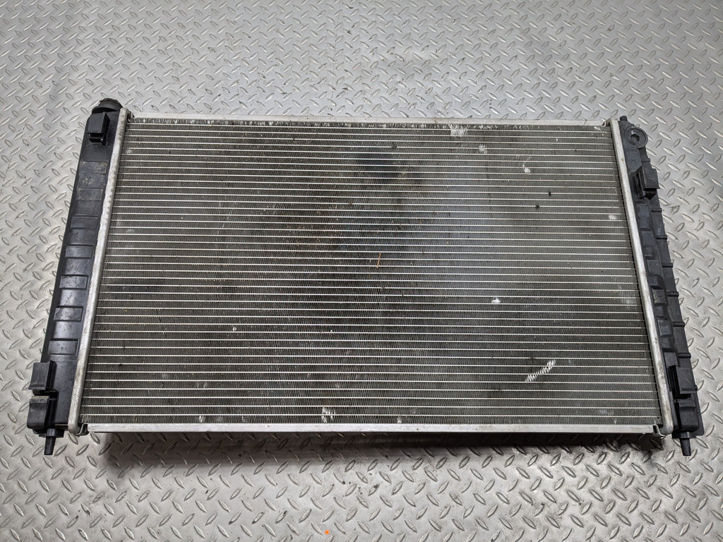 2009 - 2011 OEM NISSAN MAXIMA ENGINE MOTOR COOLING RADIATOR ASSEMBLY