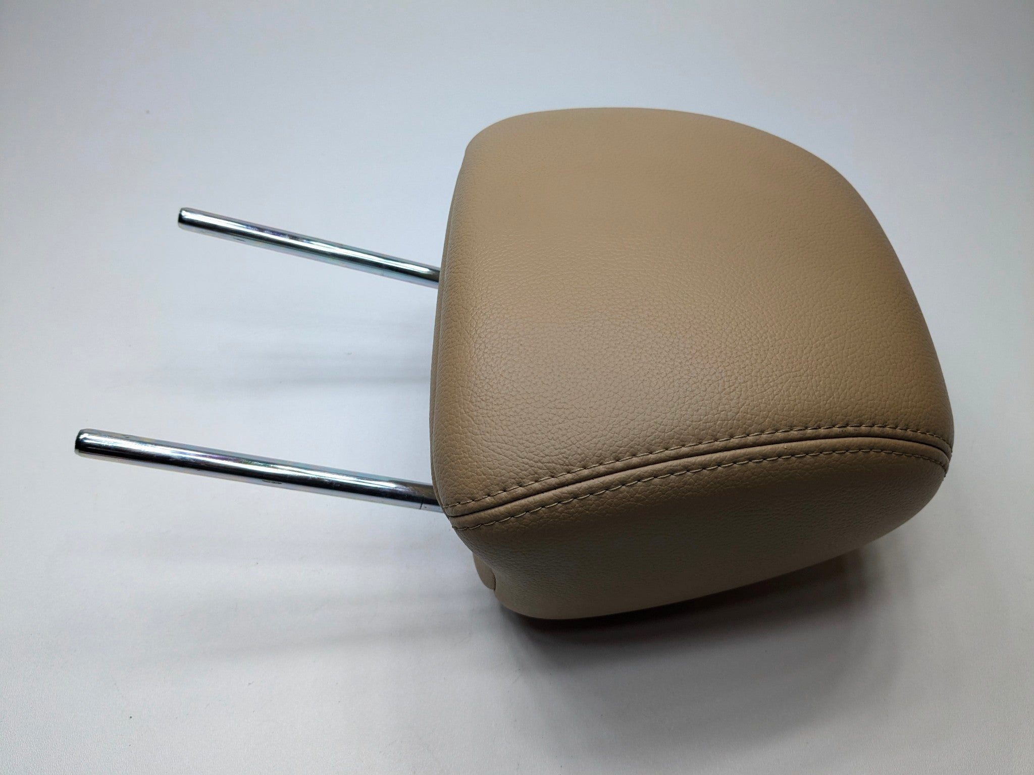2009 - 2011 OEM NISSAN MAXIMA FRONT LEFT DRIVER SIDE HEADREST PALE OYSTER