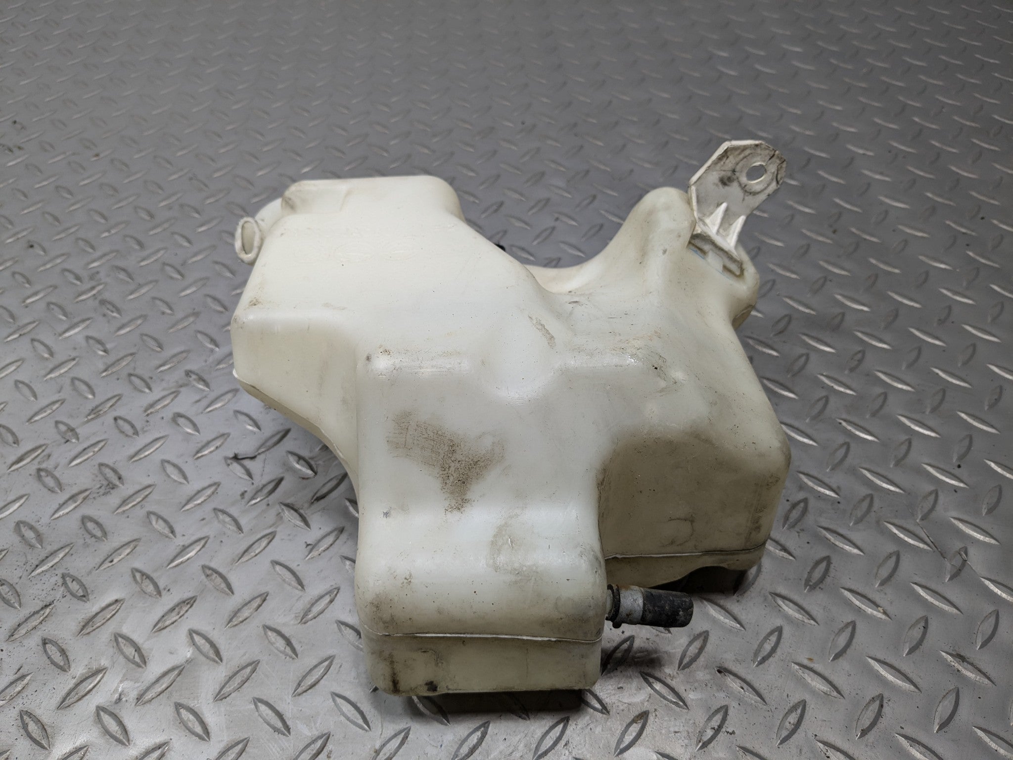 09 - 11 OEM NISSAN MAXIMA ENGINE COOLANT RECOVERY RESERVOIR BOTTLE OVERFLOW TANK