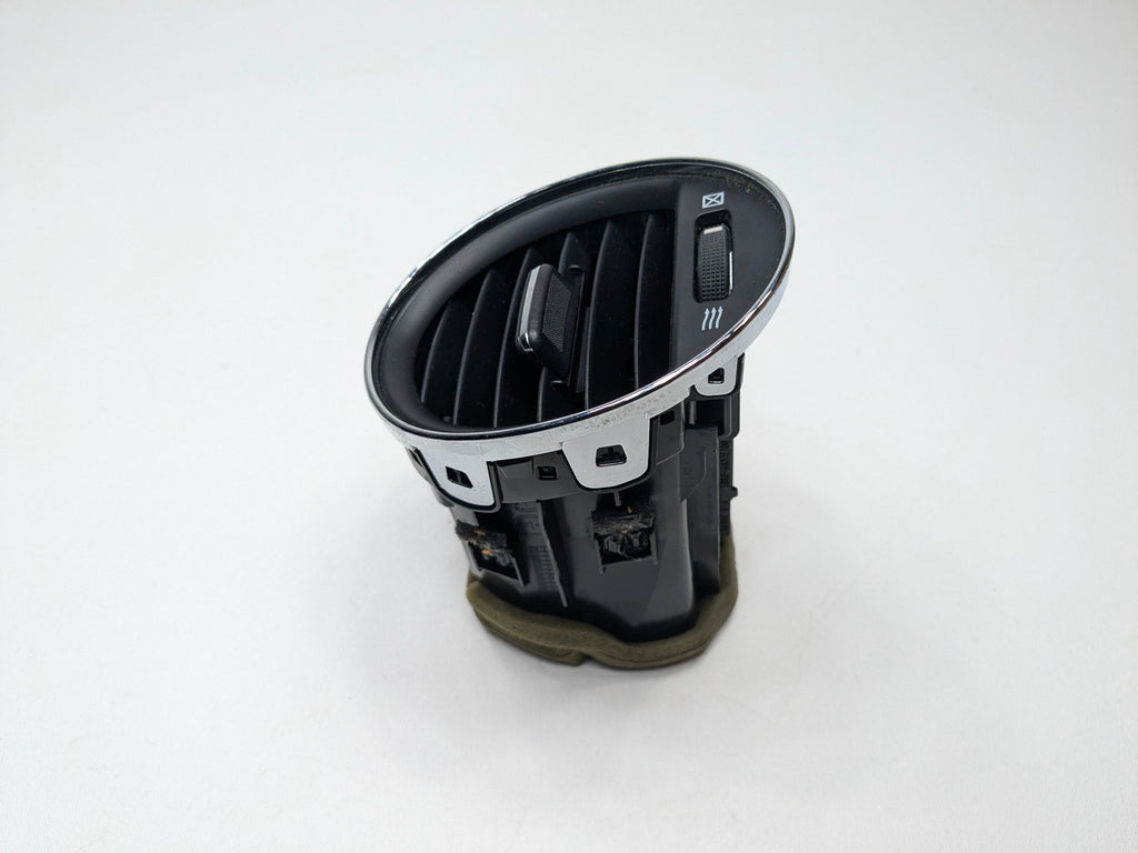 2009 - 2011 OEM NISSAN MAXIMA FRONT RIGHT SIDE DASH AIR CONDITIONER HEATER VENT