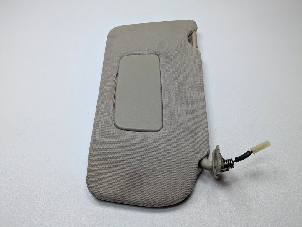 2009 - 2011 OEM NISSAN MAXIMA FRONT RIGHT SIDE ILLUMINATED UPPER ROOF SUN VISOR