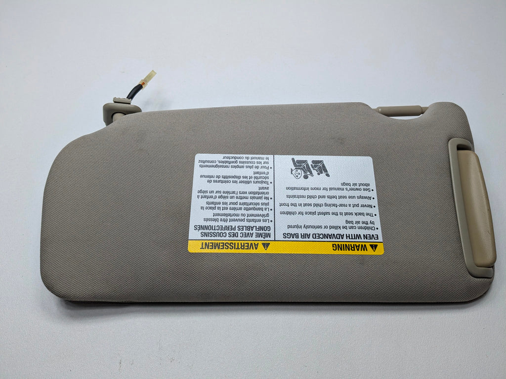 2009 - 2011 OEM NISSAN MAXIMA FRONT RIGHT SIDE ILLUMINATED UPPER ROOF SUN VISOR