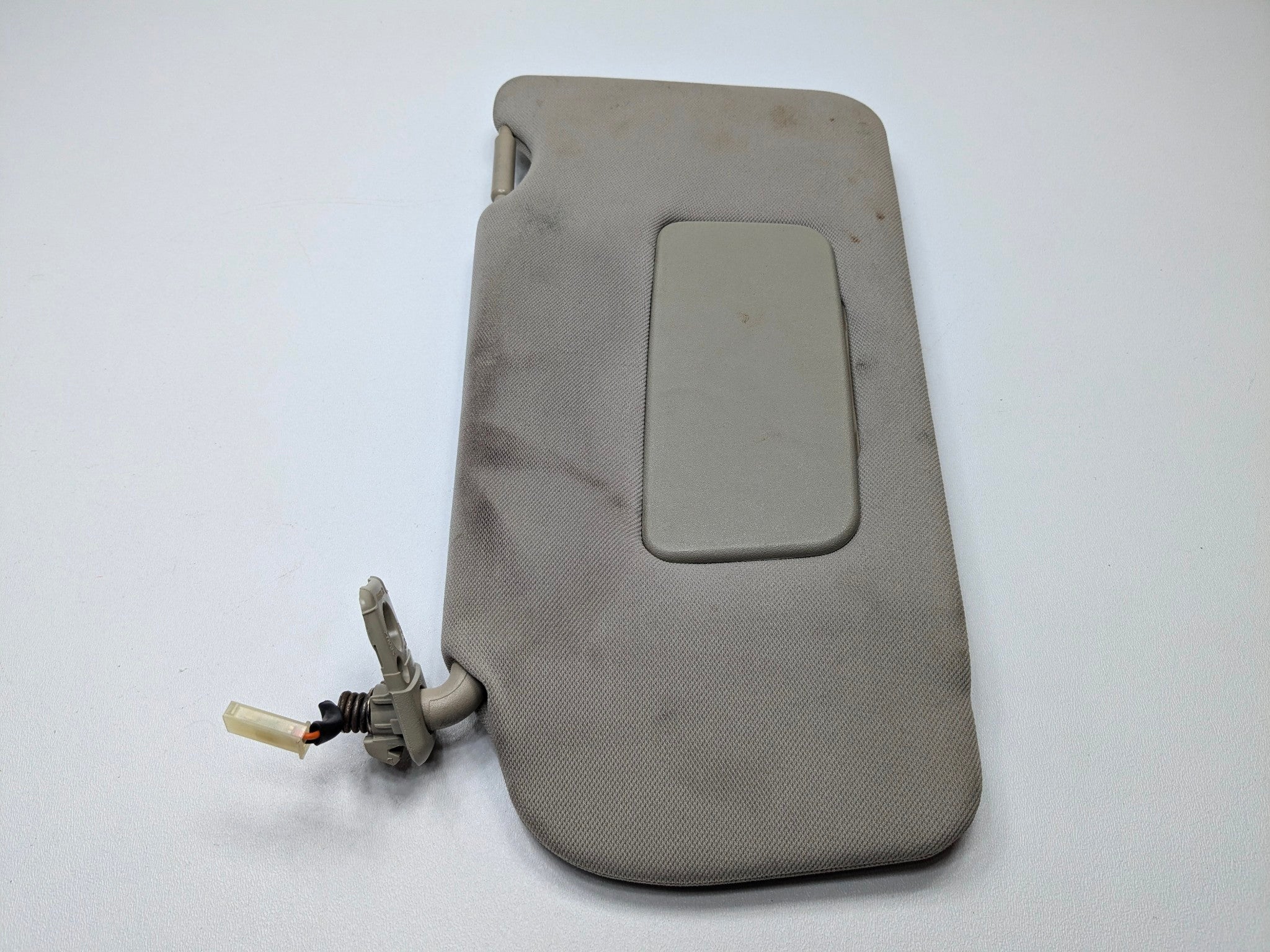 2009 - 2011 OEM NISSAN MAXIMA FRONT LEFT SIDE ILLUMINATED UPPER ROOF SUN VISOR