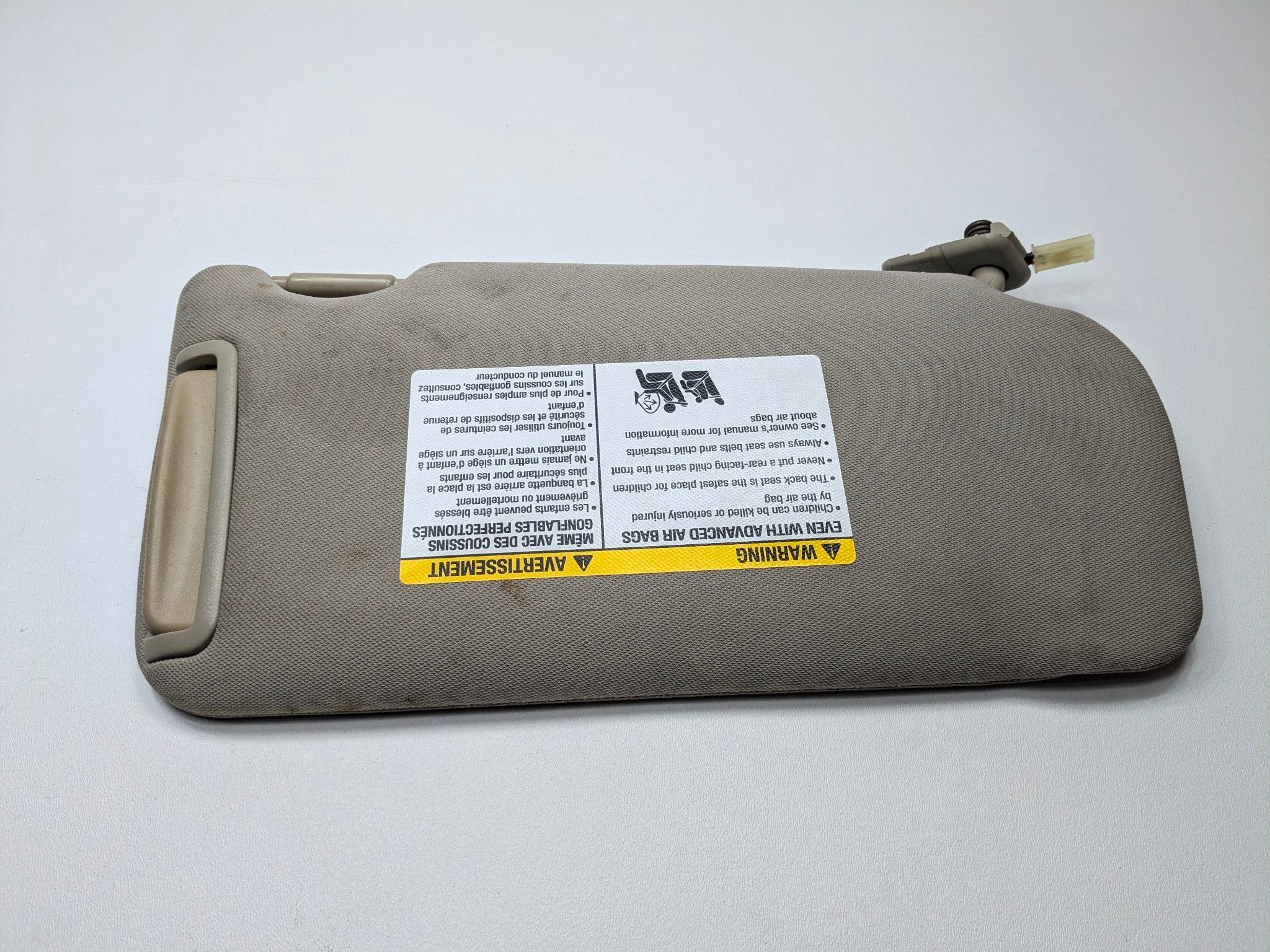 2009 - 2011 OEM NISSAN MAXIMA FRONT LEFT SIDE ILLUMINATED UPPER ROOF SUN VISOR