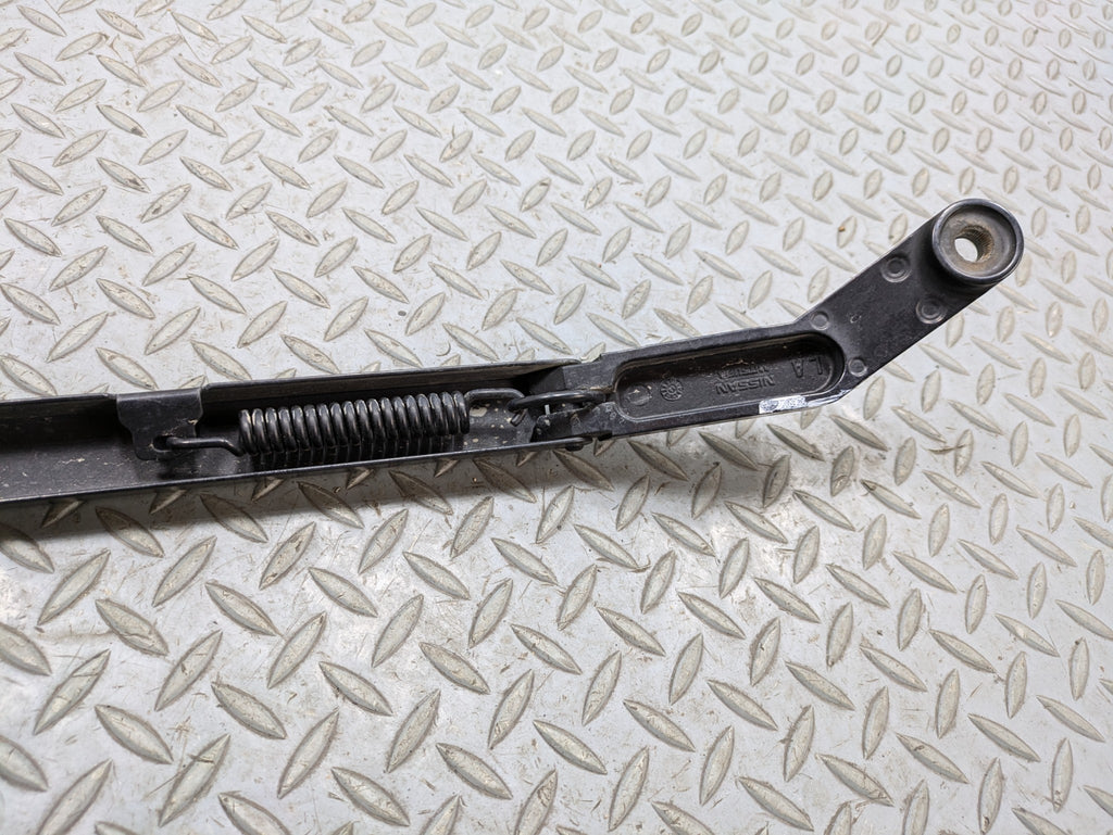 09 - 11 OEM NISSAN MAXIMA FRONT RIGHT SIDE WINDSHIELD WIPER ARM LEVER WITH BLADE