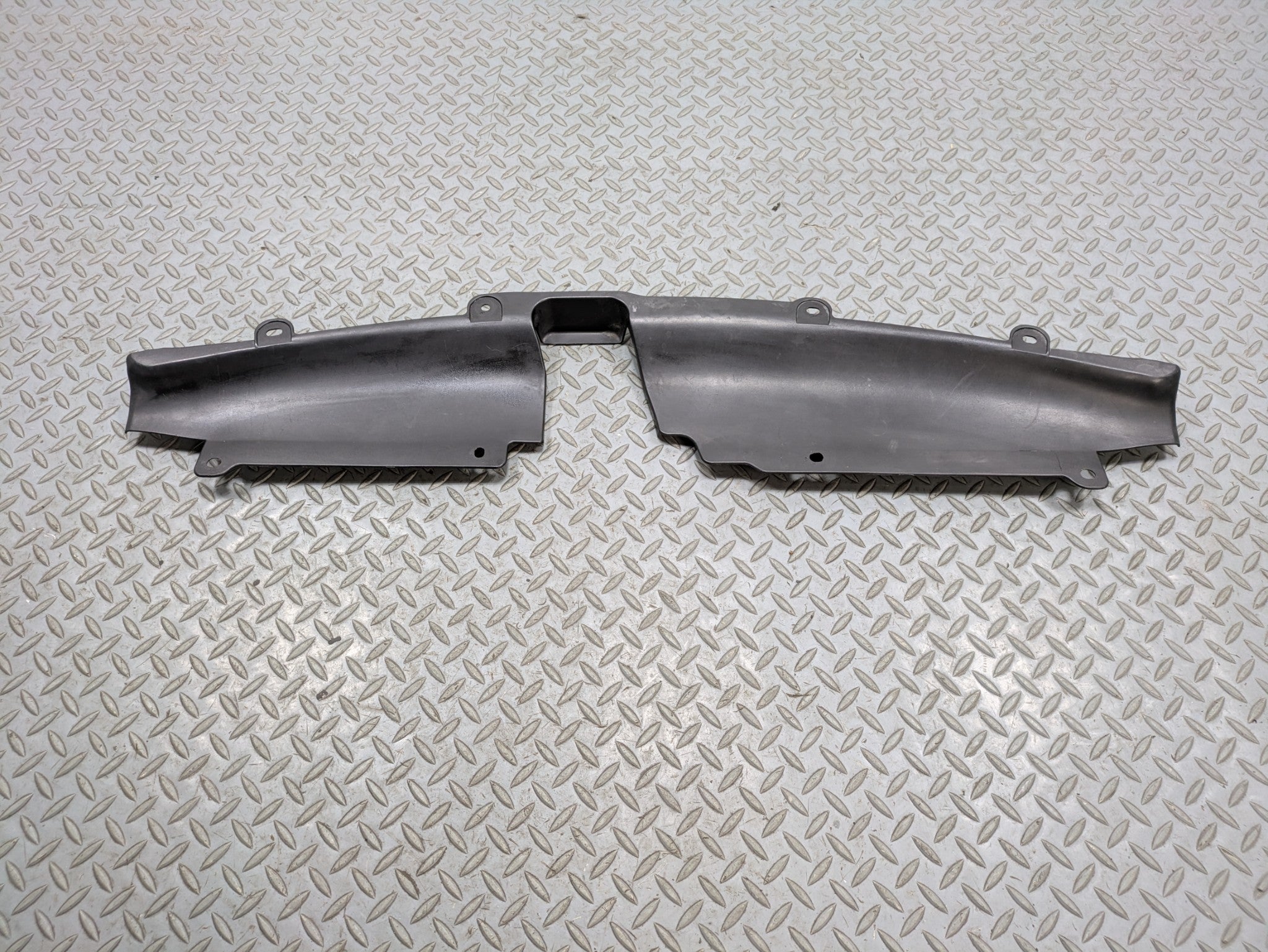 2009 - 2011 OEM NISSAN MAXIMA RADIATOR CORE SUPPORT UPPER COVER PANEL MOLDING