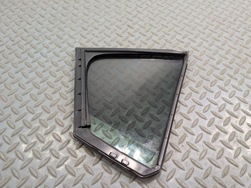 09 - 11 OEM NISSAN MAXIMA REAR RIGHT PASSENGER SIDE QUARTER WINDOW VENT GLASS