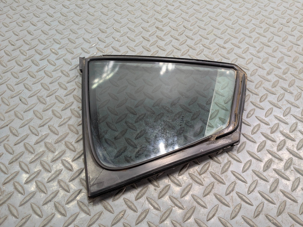 2009 - 2011 OEM NISSAN MAXIMA REAR LEFT DRIVER SIDE QUARTER WINDOW VENT GLASS