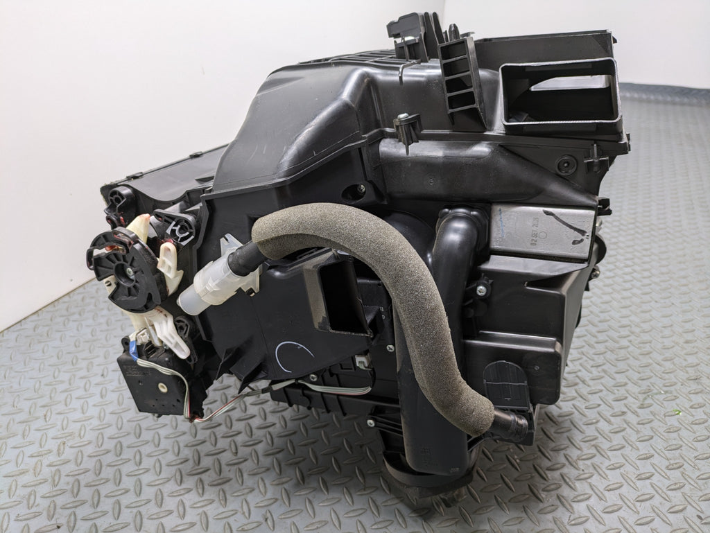 2009 - 2011 OEM NISSAN MAXIMA AC EVAPORATOR HEATER HOUSING WITH BLOWER ASSEMBLY