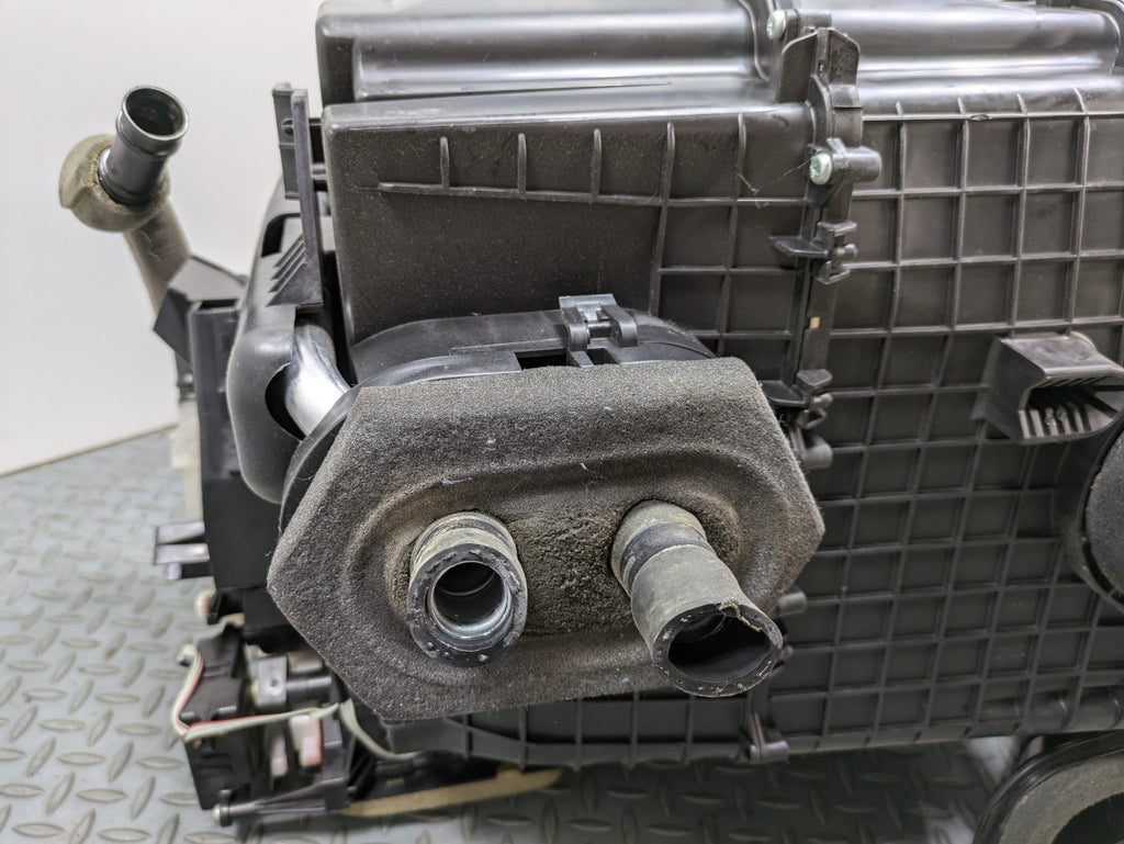 2009 - 2011 OEM NISSAN MAXIMA AC EVAPORATOR HEATER HOUSING WITH BLOWER ASSEMBLY