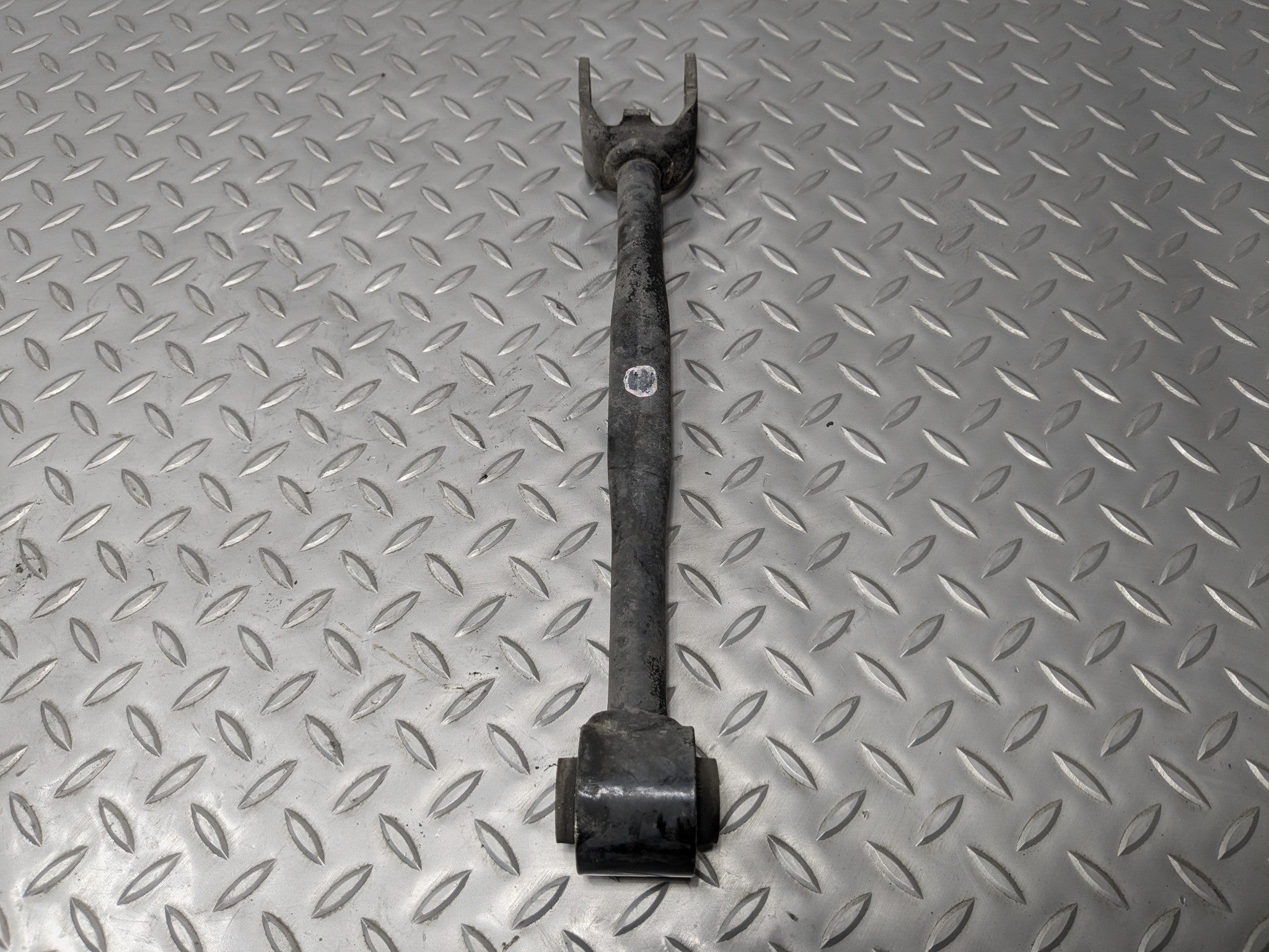 2009 - 2011 OEM NISSAN MAXIMA REAR LEFT DRIVER SIDE LOWER LATERAL CONTROL ARM