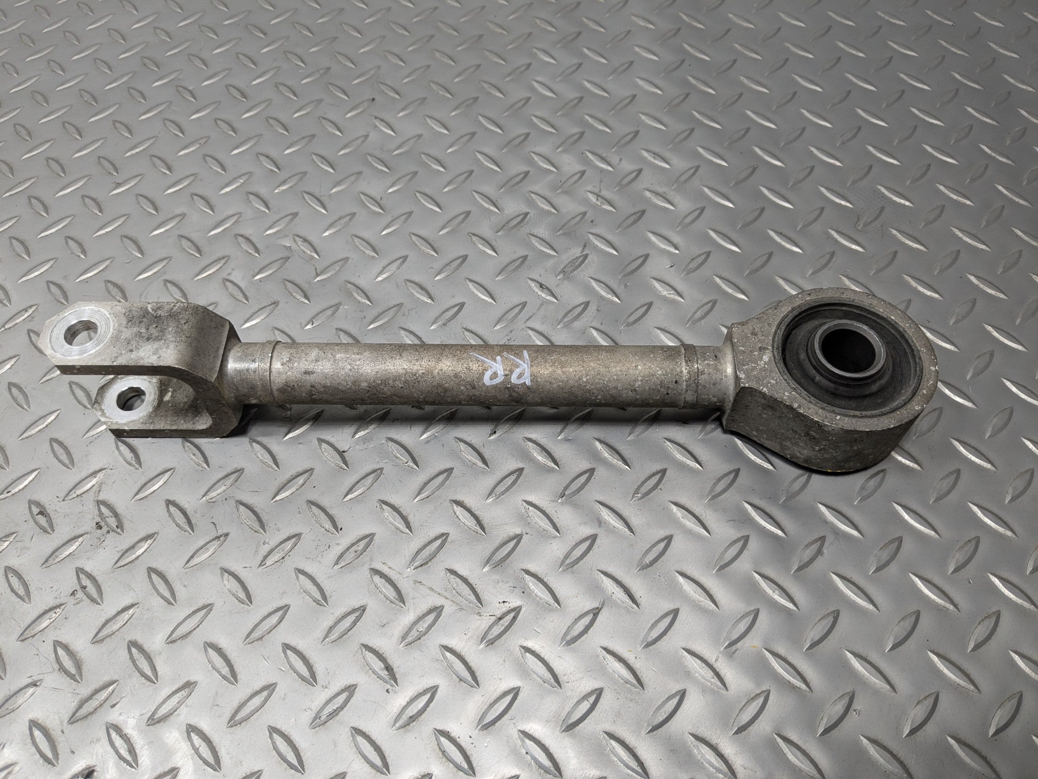 09 - 11 OEM NISSAN MAXIMA REAR RIGHT PASSENGER SIDE TRAILING LOWER CONTROL ARM