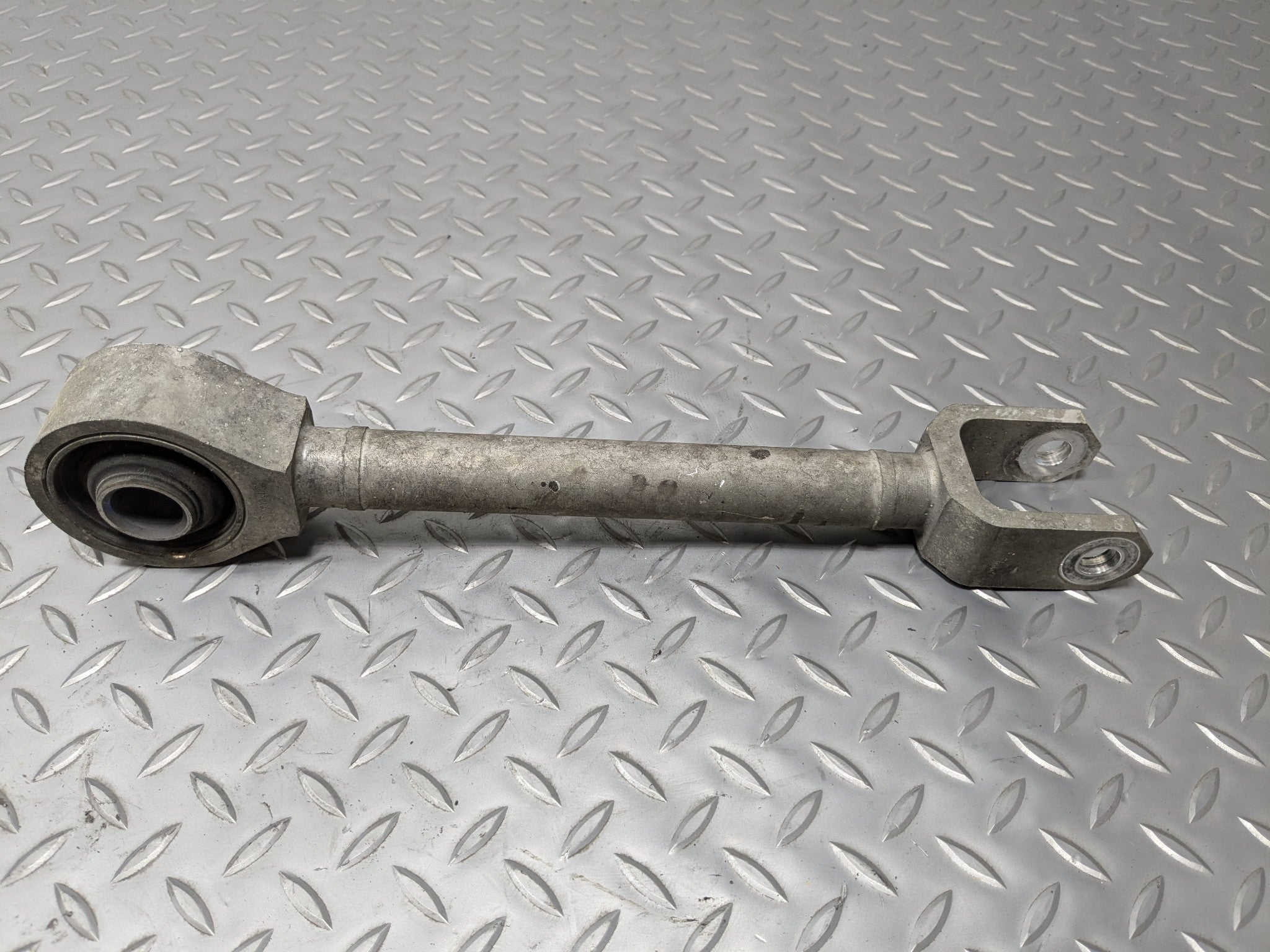 2009 - 2011 OEM NISSAN MAXIMA REAR LEFT DRIVER SIDE TRAILING LOWER CONTROL ARM