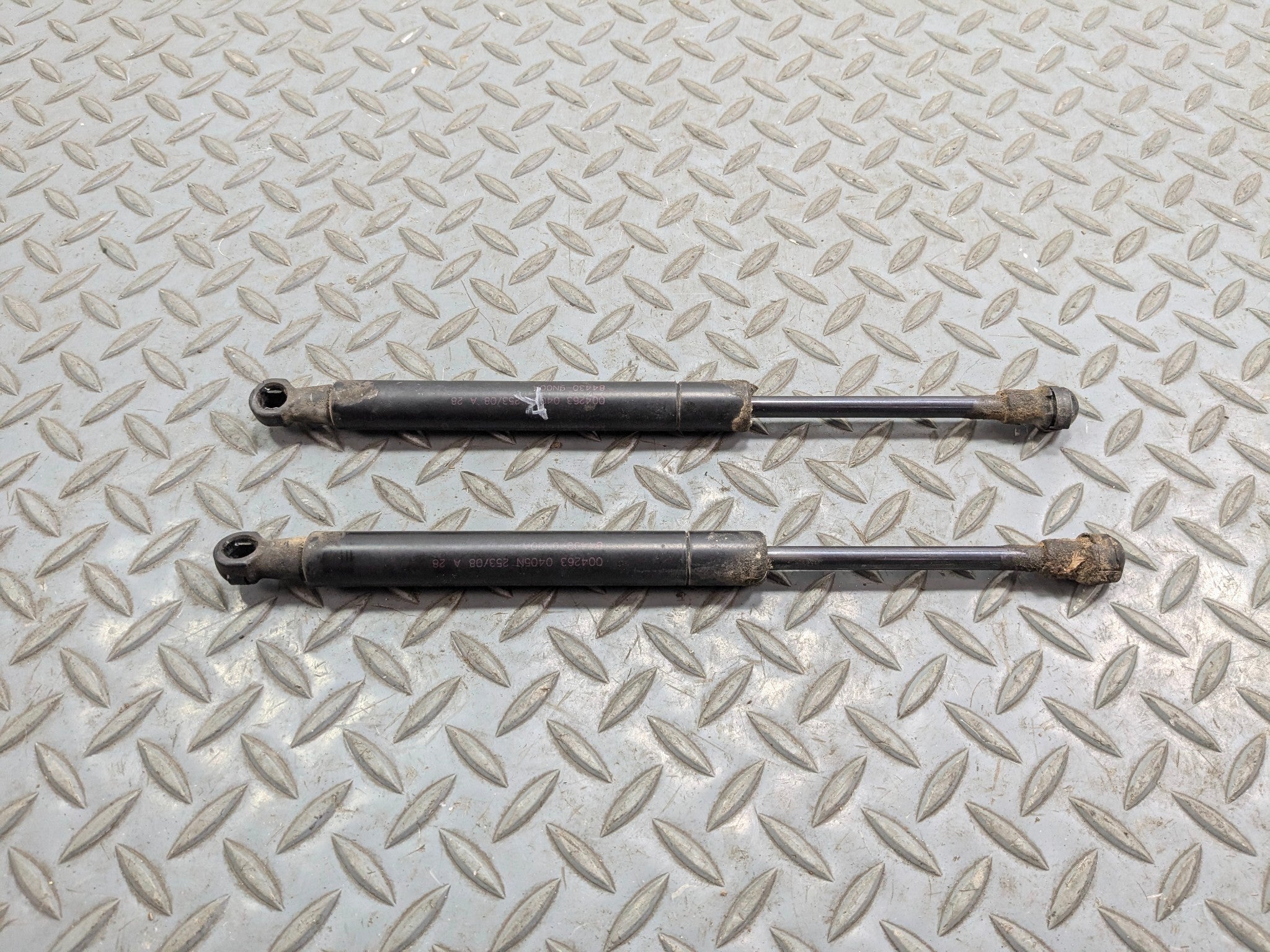 2009 - 2011 OEM NISSAN MAXIMA TRUNK HATCH LID LIFT SUPPORT SHOCKS STRUT SET