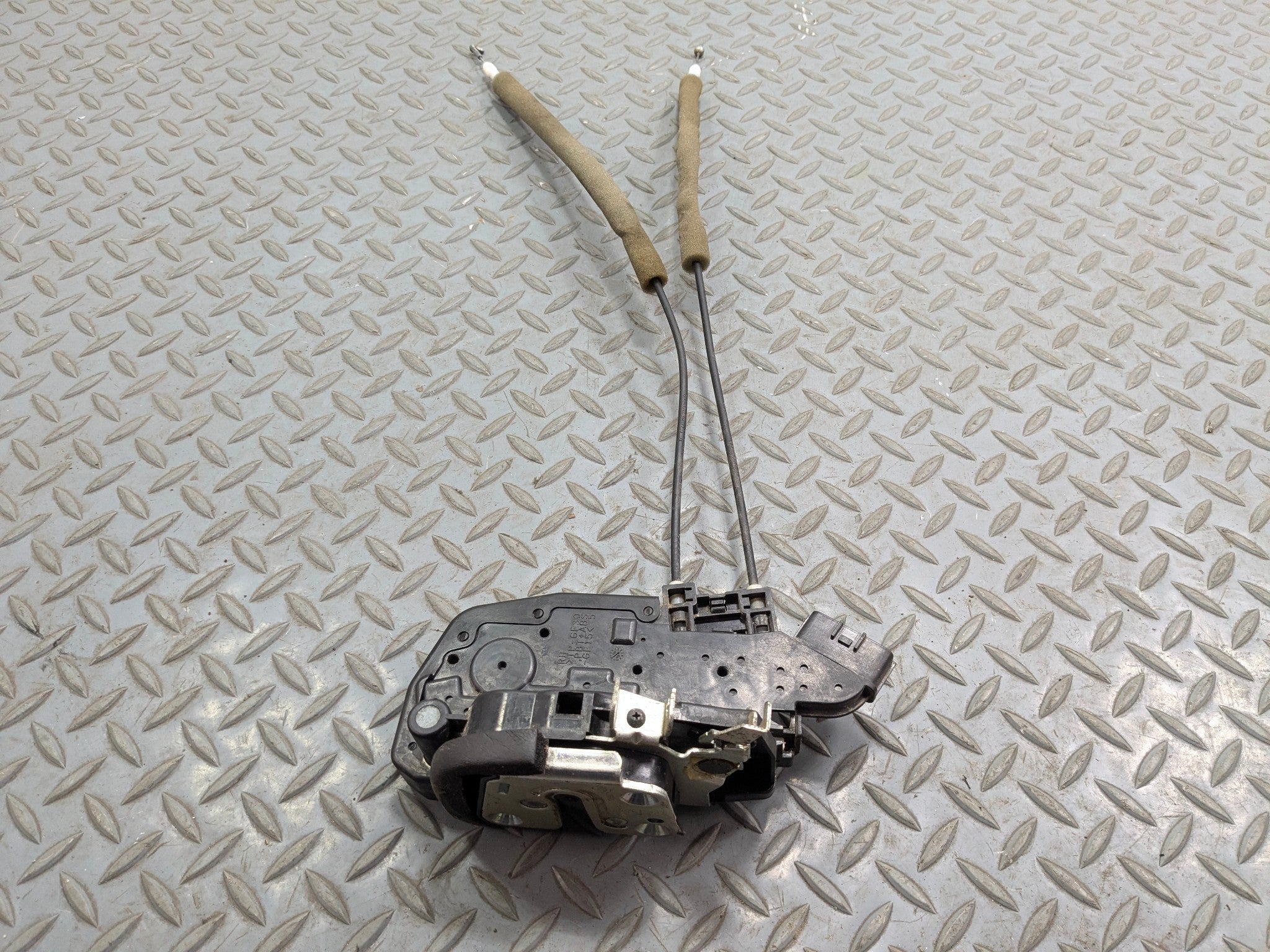 2009 - 2011 OEM NISSAN MAXIMA REAR RIGHT PASSENGER SIDE DOOR LATCH LOCK ACTUATOR