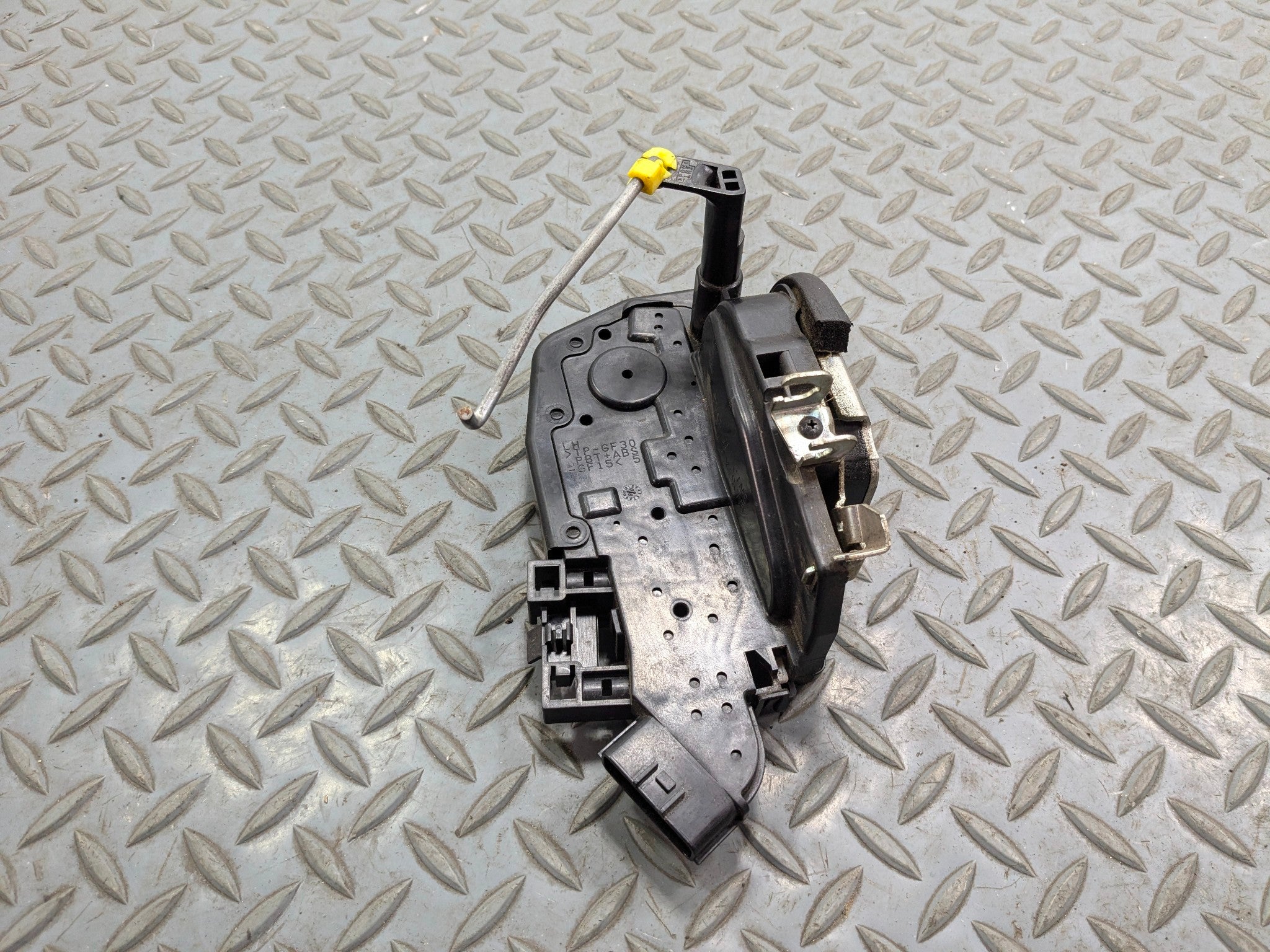 2009 - 2011 OEM NISSAN MAXIMA FRONT LEFT DRIVER SIDE DOOR LOCK LATCH ACTUATOR