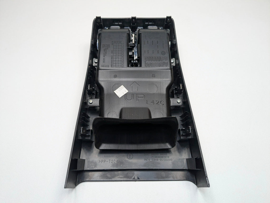 2009 - 2011 OEM NISSAN MAXIMA REAR CENTER CONSOLE AIR CONDITIONING HEATER VENT