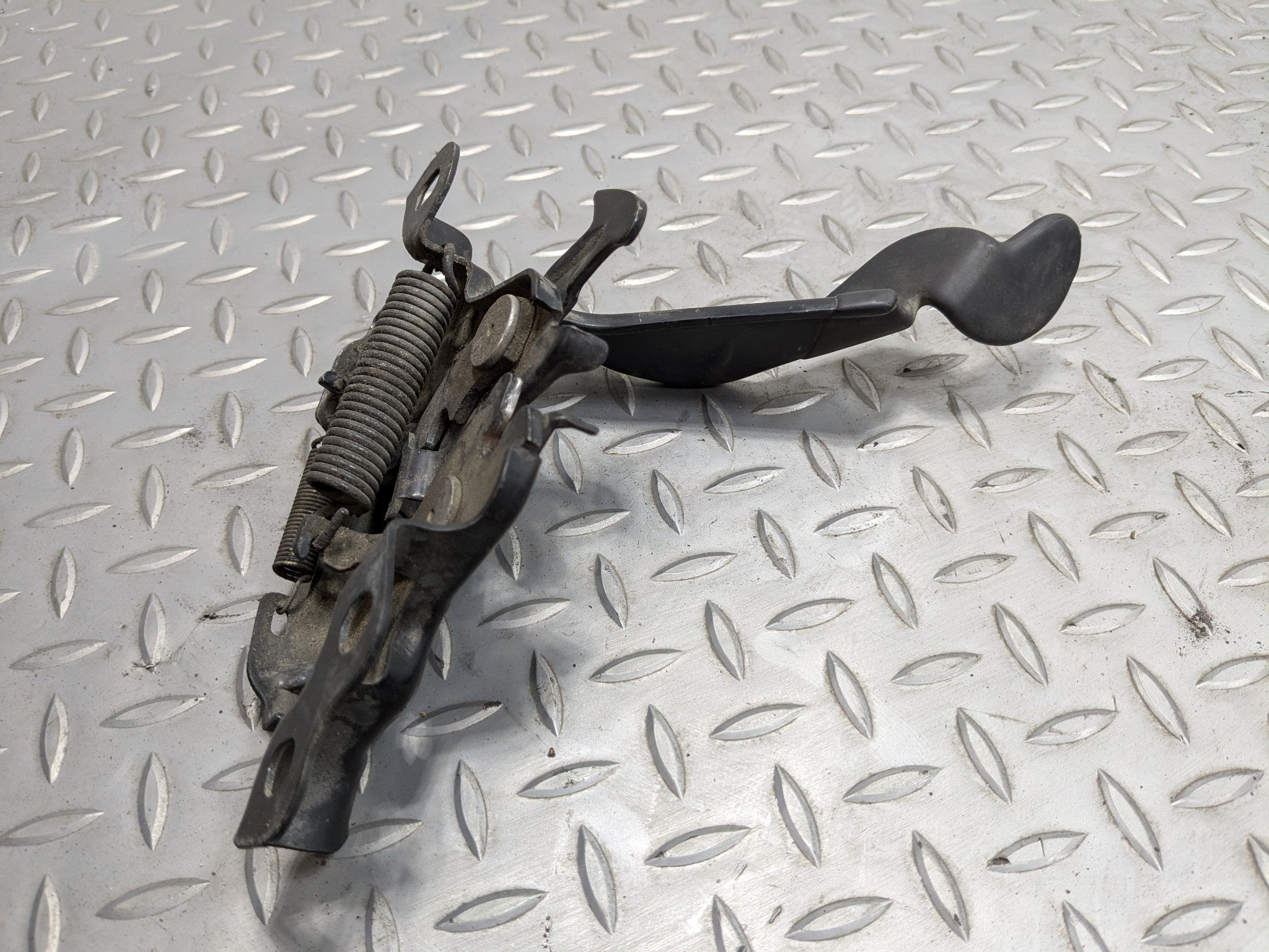 2009 - 2011 OEM NISSAN MAXIMA FRONT HOOD LOCK LATCH RELEASE ACTUATOR ASSEMBLY