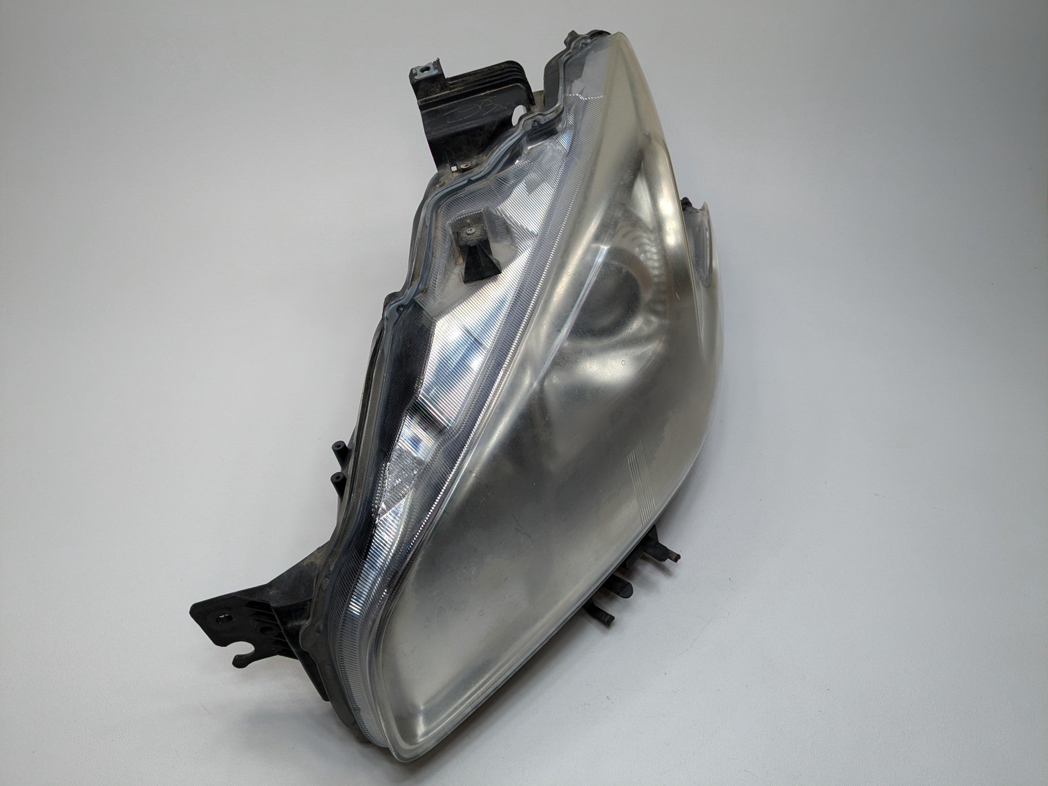 2009 - 2011 OEM NISSAN MAXIMA FRONT LEFT DRIVER HALOGEN HEADLIGHT ASSEMBLY