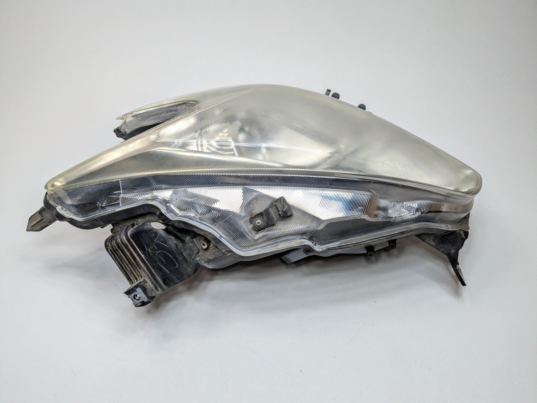 2009 - 2011 OEM NISSAN MAXIMA FRONT LEFT DRIVER HALOGEN HEADLIGHT ASSEMBLY