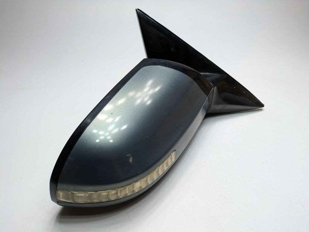 09 - 11 OEM NISSAN MAXIMA FRONT RIGHT SIDE VIEW DOOR MIRROR WITH TURN INDICATOR