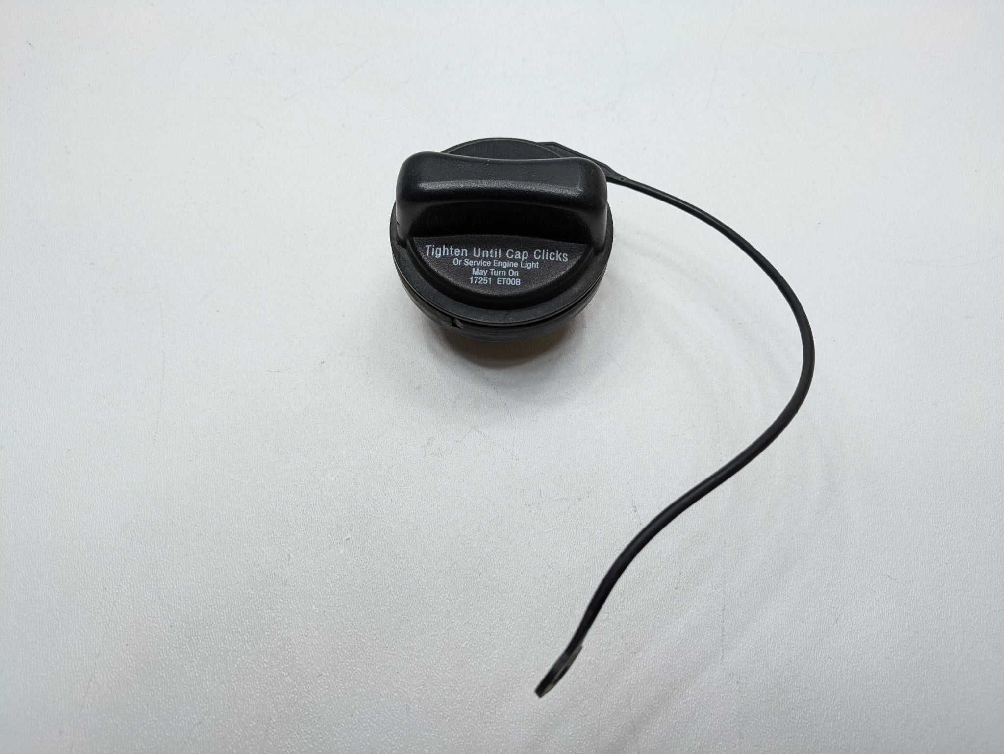 2009 - 2011 OEM NISSAN MAXIMA FUEL GAS TANK DOOR LID FILLER CAP