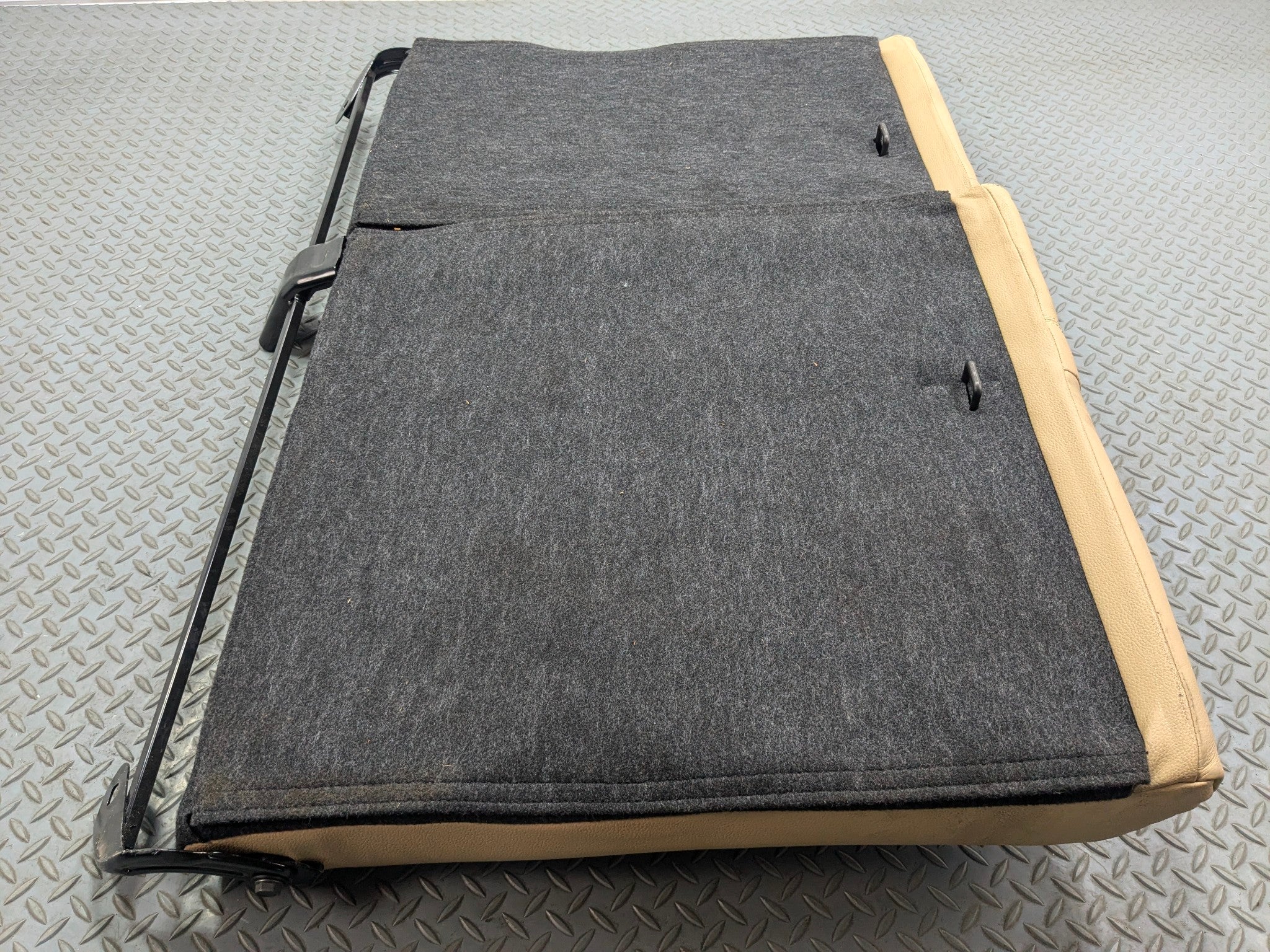 09 - 11 OEM NISSAN MAXIMA REAR UPPER BACK SEAT CUSHION LEATHER WITH CUP HOLDER