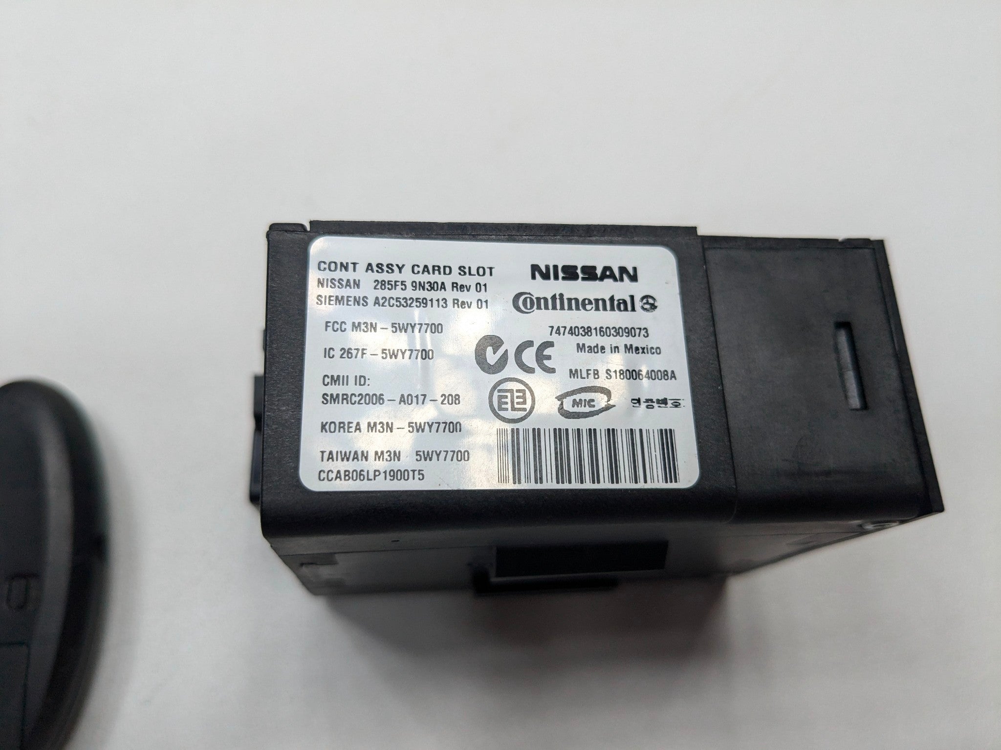 2009 - 2011 OEM NISSAN MAXIMA SMART KEY CONTROL CARD IMMOBILIZER MODULE WITH KEY
