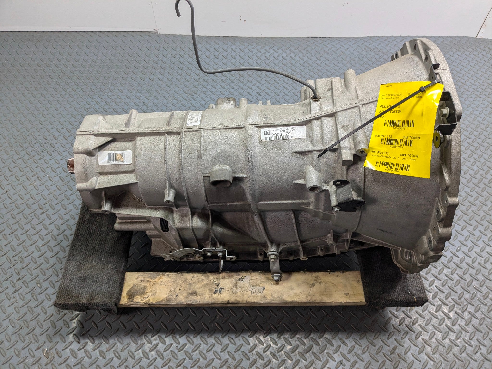 10 - 13 OEM LAND RANGE ROVER SPORT 5.0L 8 SPEED AUTOMATIC TRANSMISSION ASSEMBLY