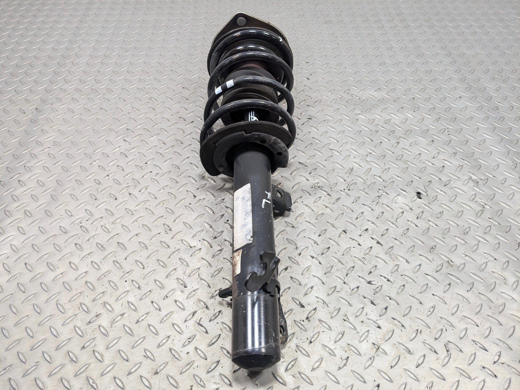 2010 - 2013 OEM MINI COOPER FRONT LEFT DRIVER STRUT SHOCK ABSORBER ASSEMBLY