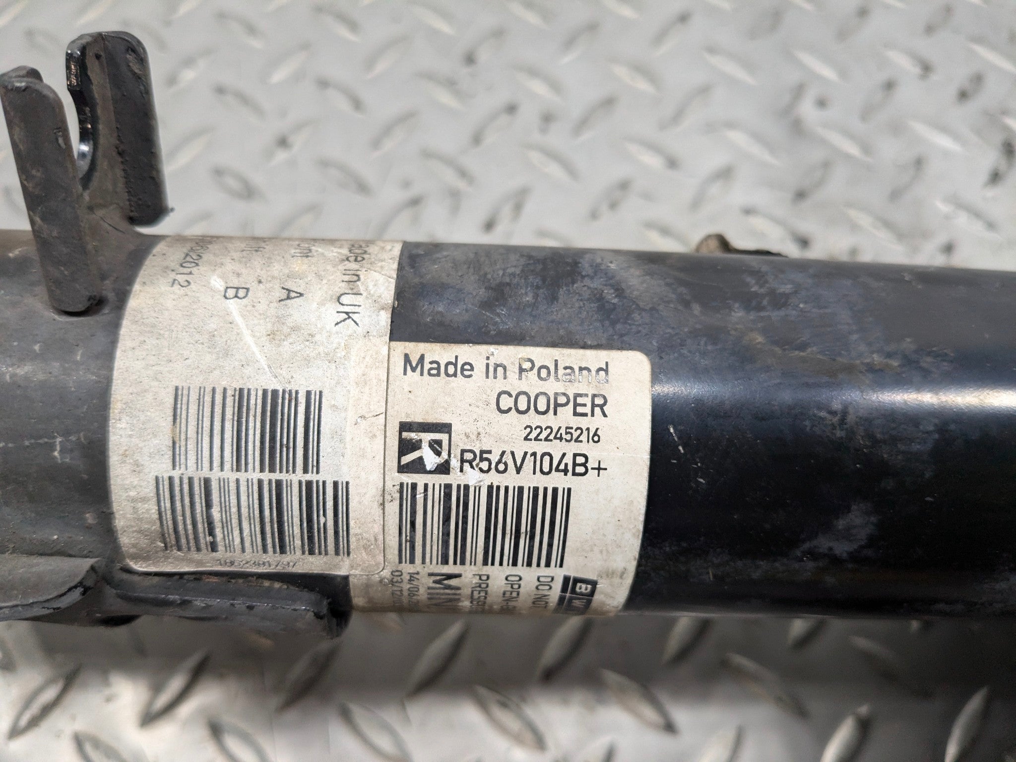 2010 - 2013 OEM MINI COOPER FRONT RIGHT SIDE STRUT SHOCK ABSORBER ASSEMBLY