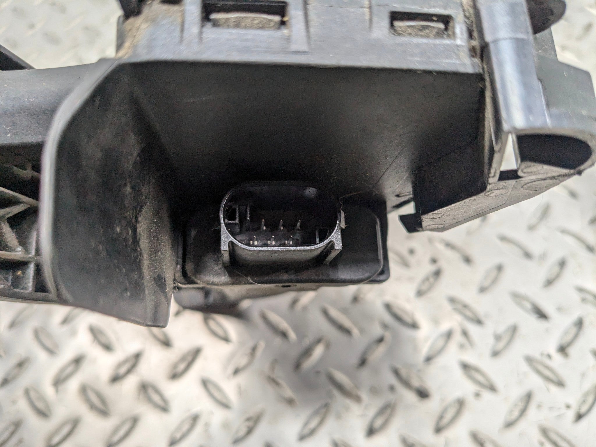 2010 - 2013 OEM MINI COOPER GAS ACCELERATION THROTTLE PEDAL SENSOR BLACK