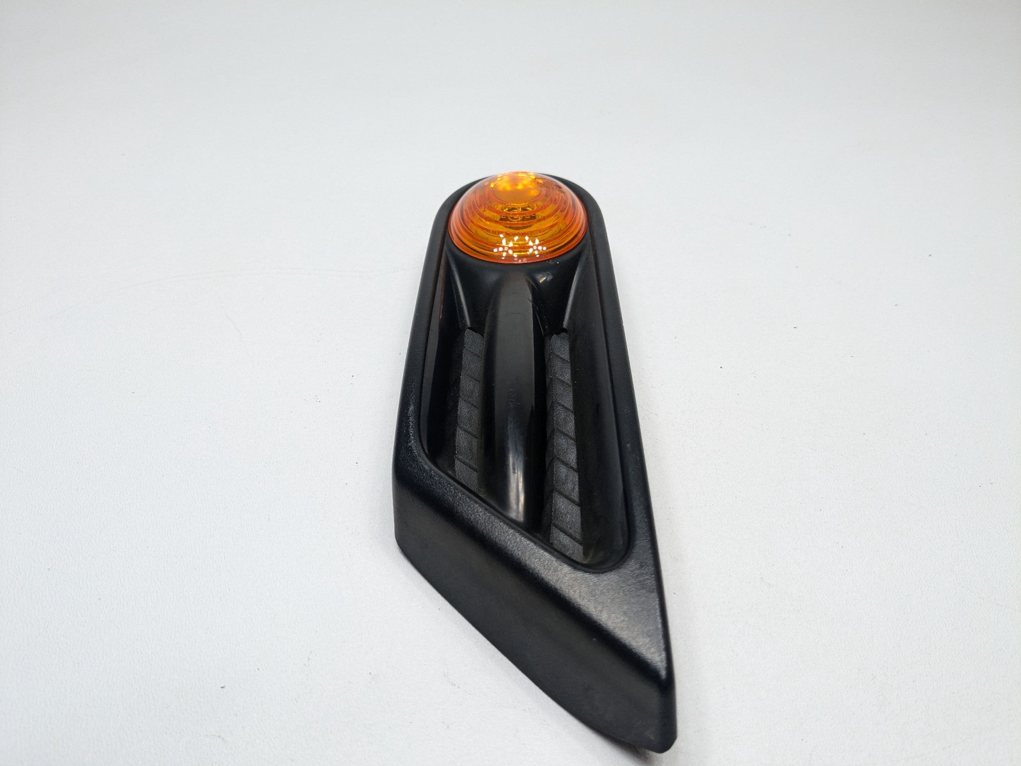 2010 - 2013 OEM MINI COOPER FRONT LEFT DRIVER SIDE PARKING TURN SIGNAL LIGHT