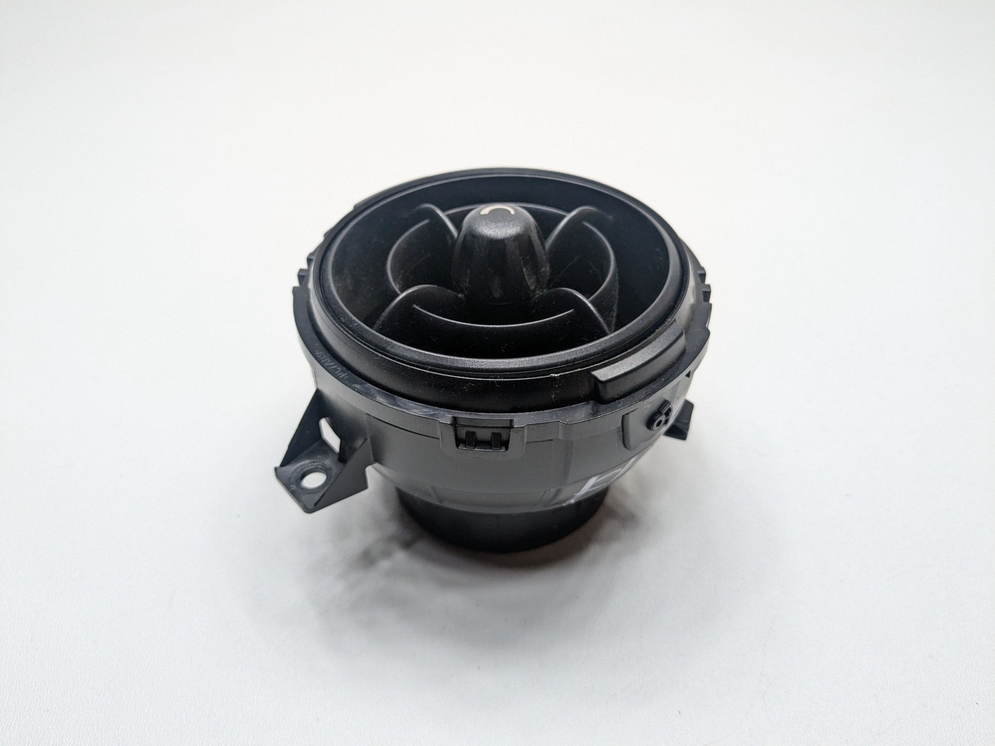 2010 - 2013 OEM MINI COOPER FRONT LEFT DRIVER SIDE DASH AC HEATER AIR VENT