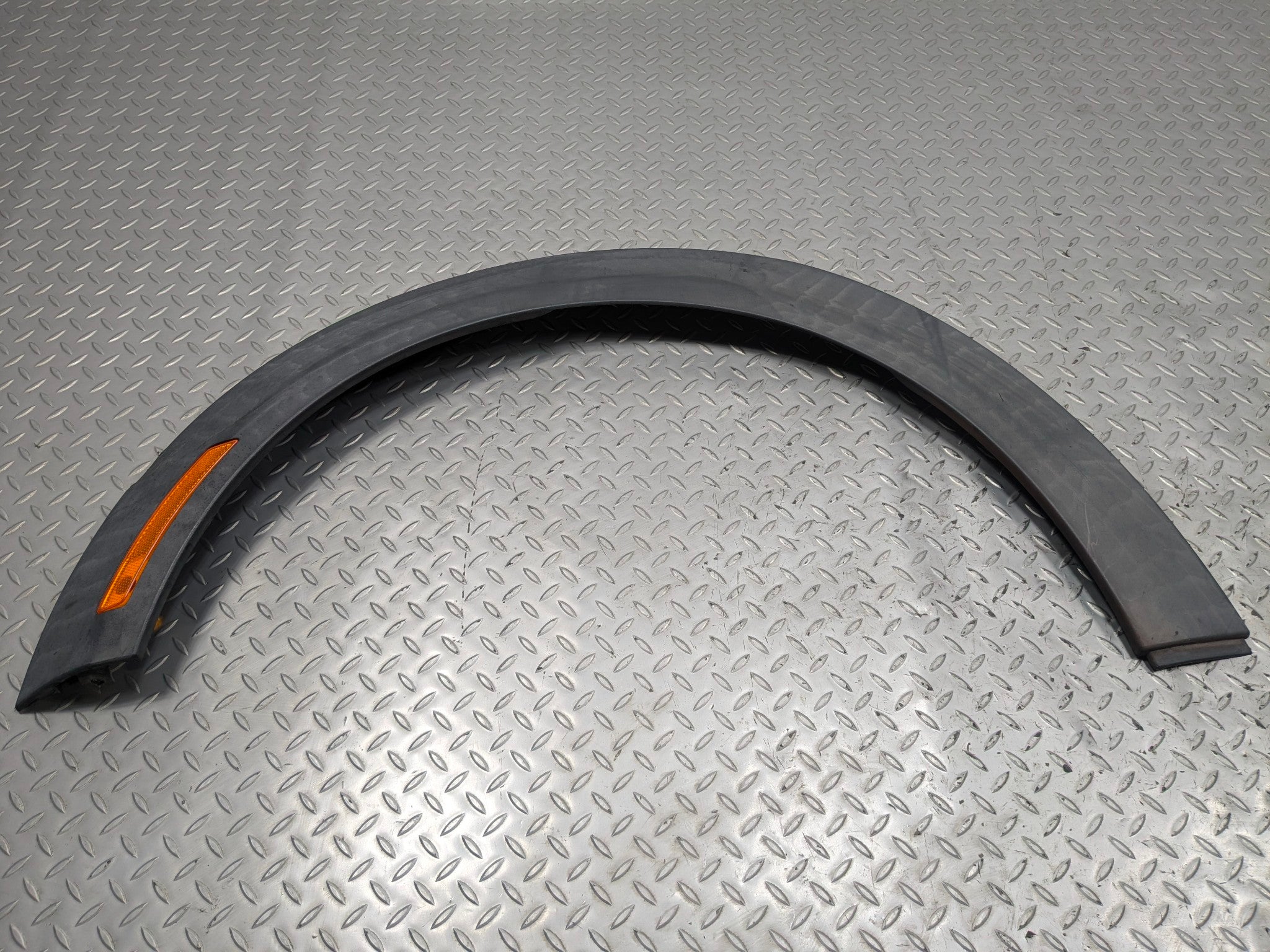 10 - 13 OEM MINI COOPER FRONT LEFT DRIVER SIDE FENDER FLARE BODY MOLDING TRIM