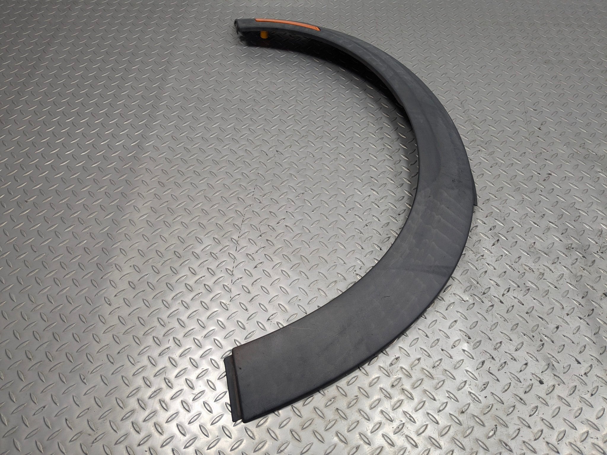 10 - 13 OEM MINI COOPER FRONT LEFT DRIVER SIDE FENDER FLARE BODY MOLDING TRIM