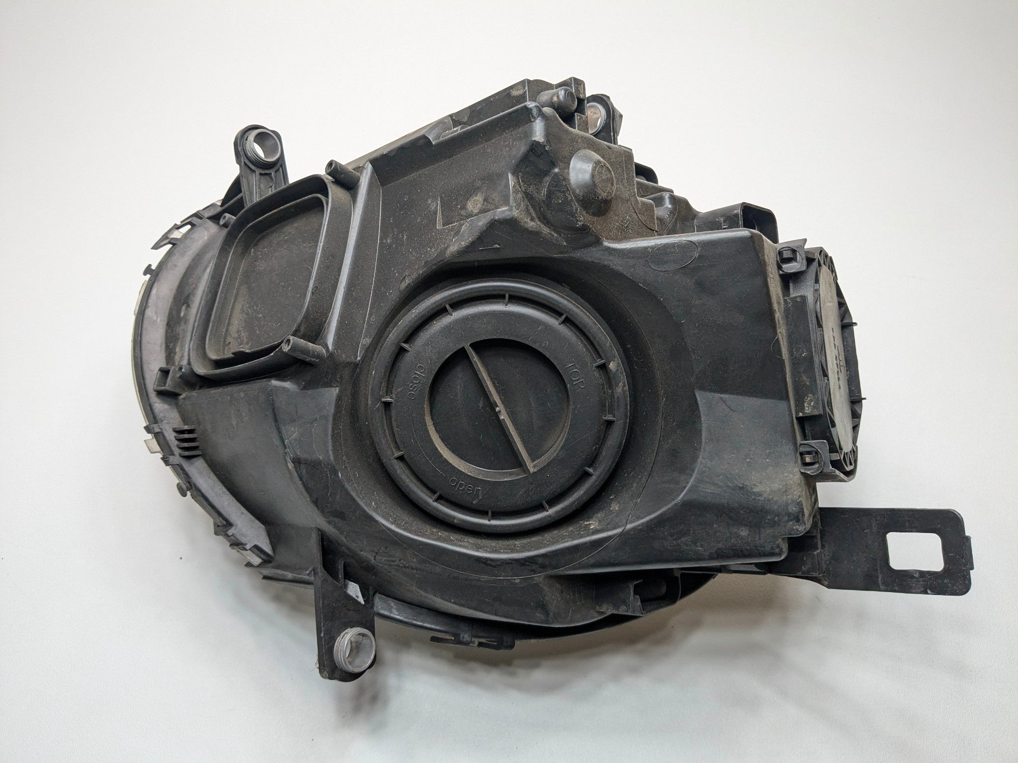 2010 - 2013 OEM MINI COOPER FRONT RIGHT PASSENGER SIDE HALOGEN HEADLAMP ASSEMBLY