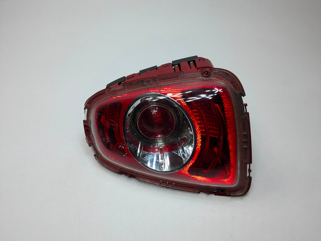 2010 - 2013 OEM MINI COOPER REAR RIGHT PASSENGER SIDE TAIL LIGHT ASSEMBLY