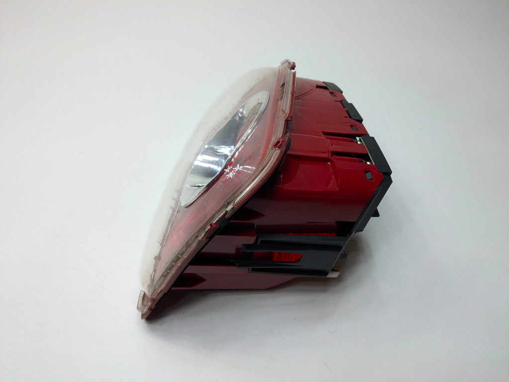 2010 - 2013 OEM MINI COOPER REAR RIGHT PASSENGER SIDE TAIL LIGHT ASSEMBLY