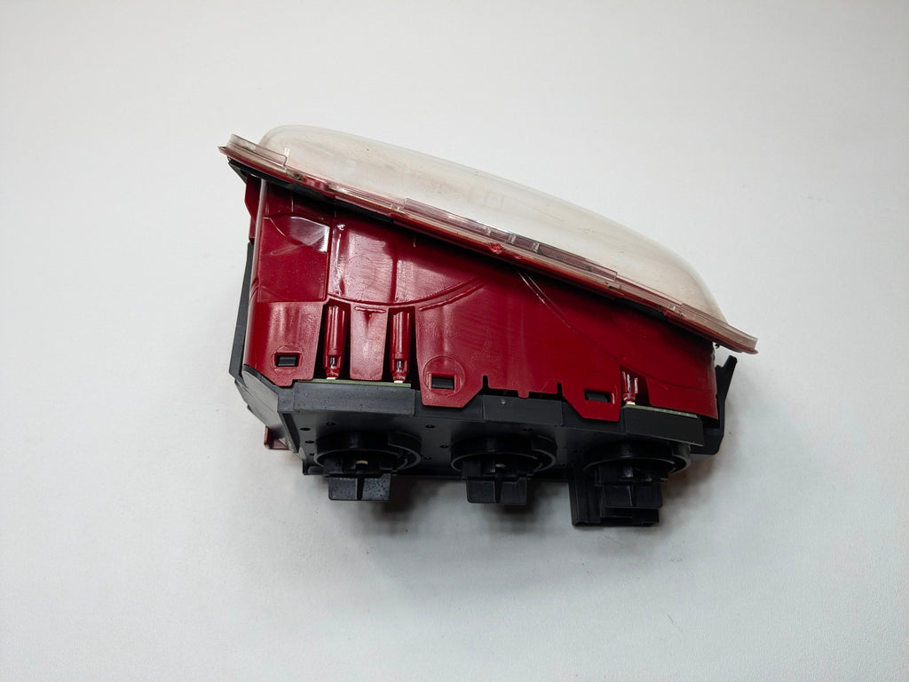 2010 - 2013 OEM MINI COOPER REAR RIGHT PASSENGER SIDE TAIL LIGHT ASSEMBLY