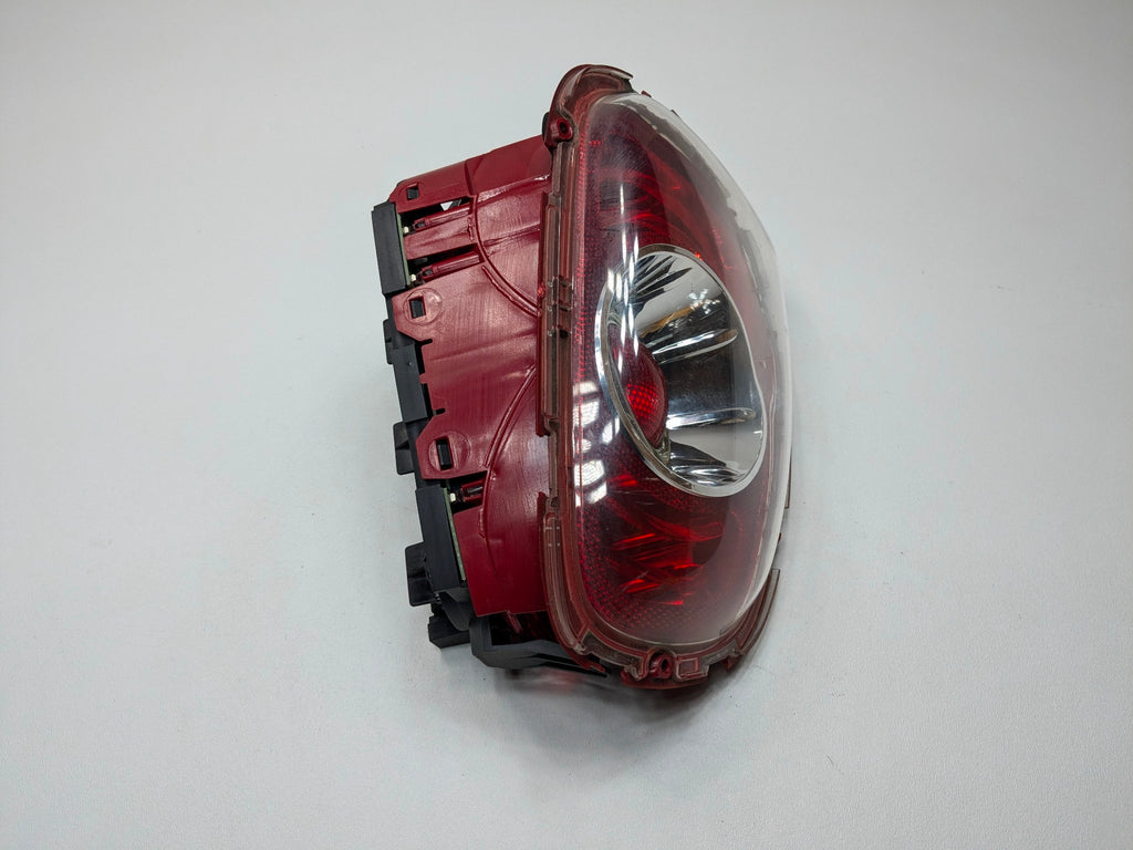 2010 - 2013 OEM MINI COOPER REAR RIGHT PASSENGER SIDE TAIL LIGHT ASSEMBLY