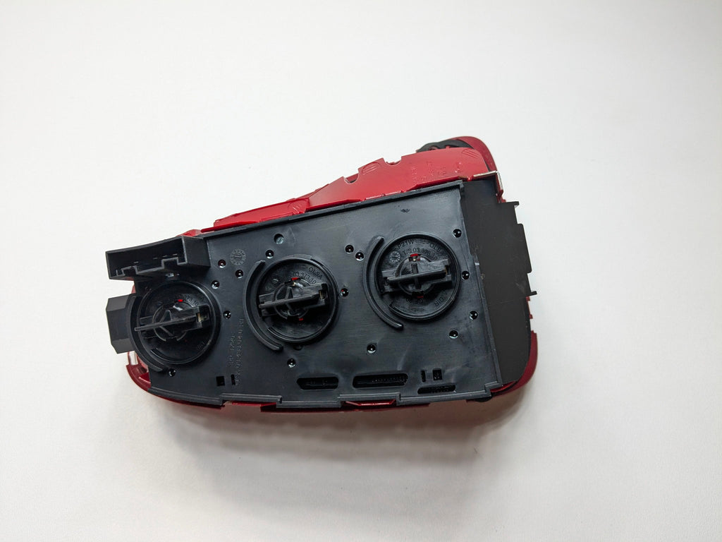 2010 - 2013 OEM MINI COOPER REAR RIGHT PASSENGER SIDE TAIL LIGHT ASSEMBLY