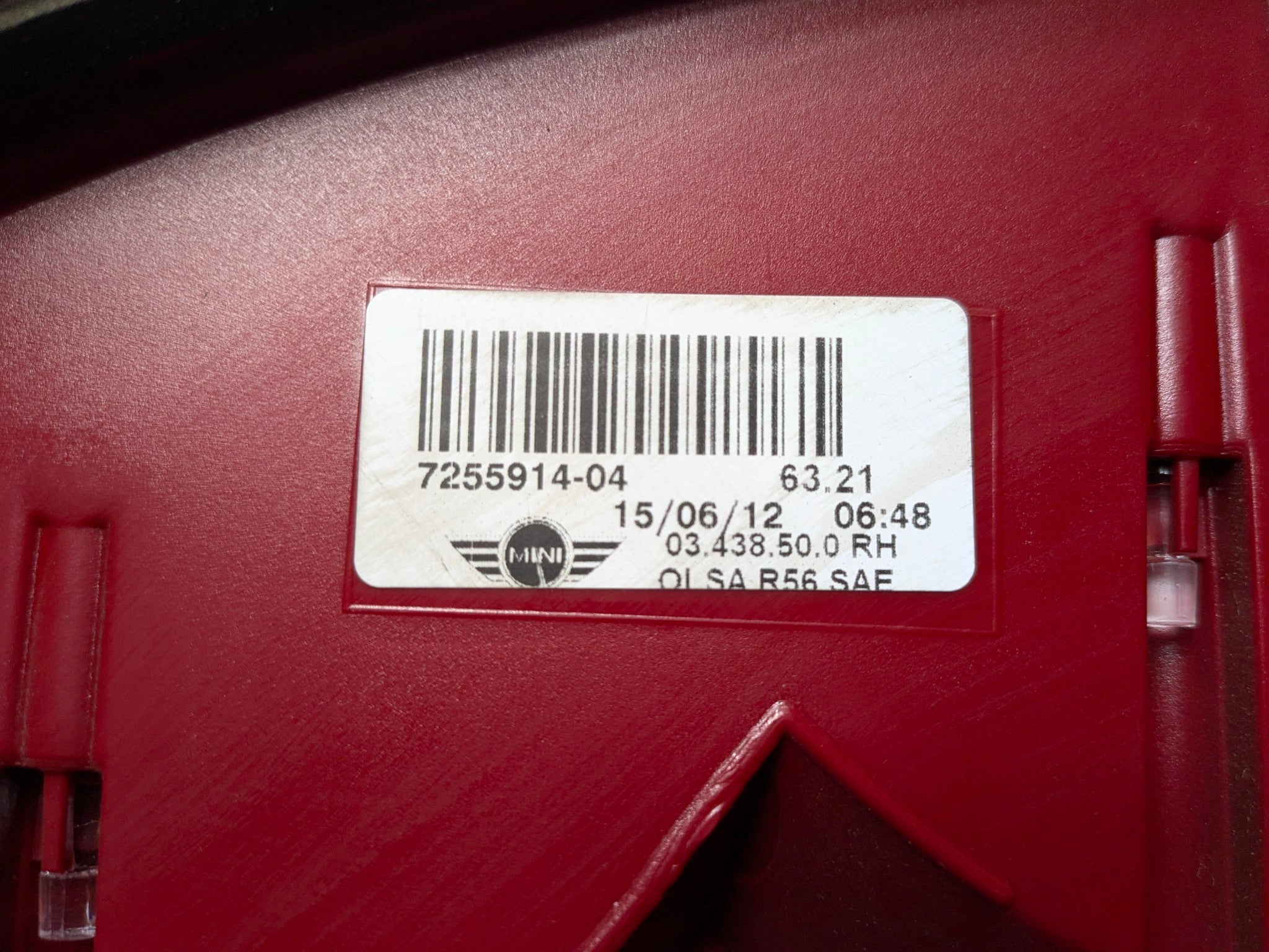 2010 - 2013 OEM MINI COOPER REAR RIGHT PASSENGER SIDE TAIL LIGHT ASSEMBLY