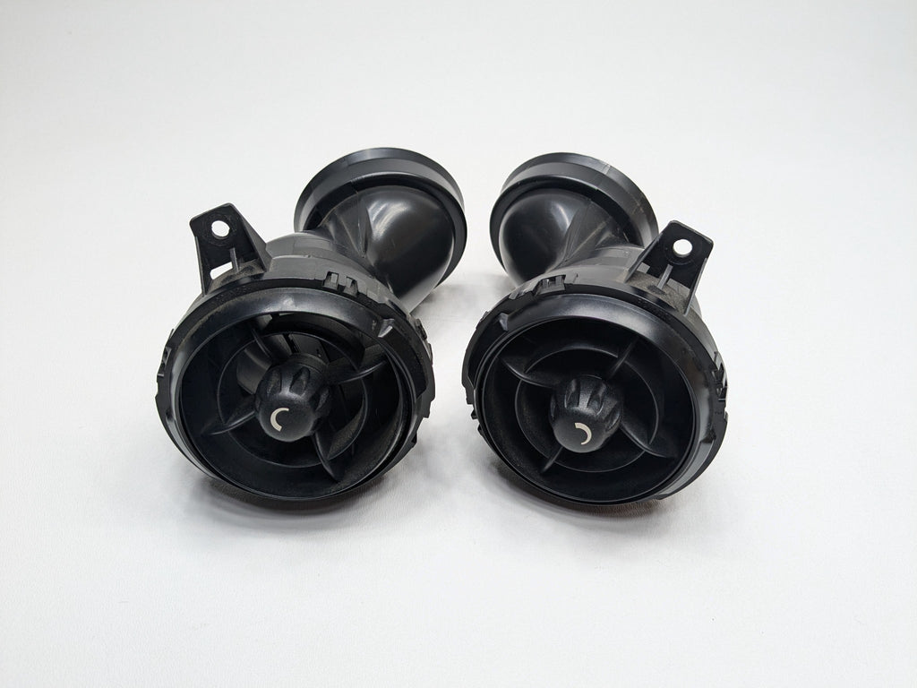 2010 - 2013 OEM MINI COOPER CENTER DASH LEFT RIGHT AIR CONDITIONING HEATER VENTS