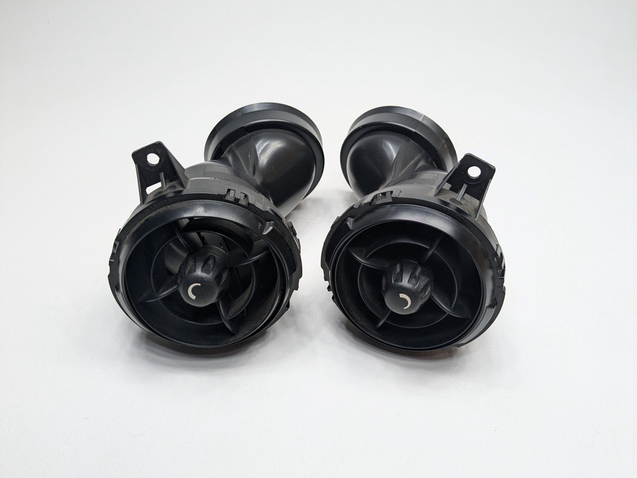 2010 - 2013 OEM MINI COOPER CENTER DASH LEFT RIGHT AIR CONDITIONING HEATER VENTS